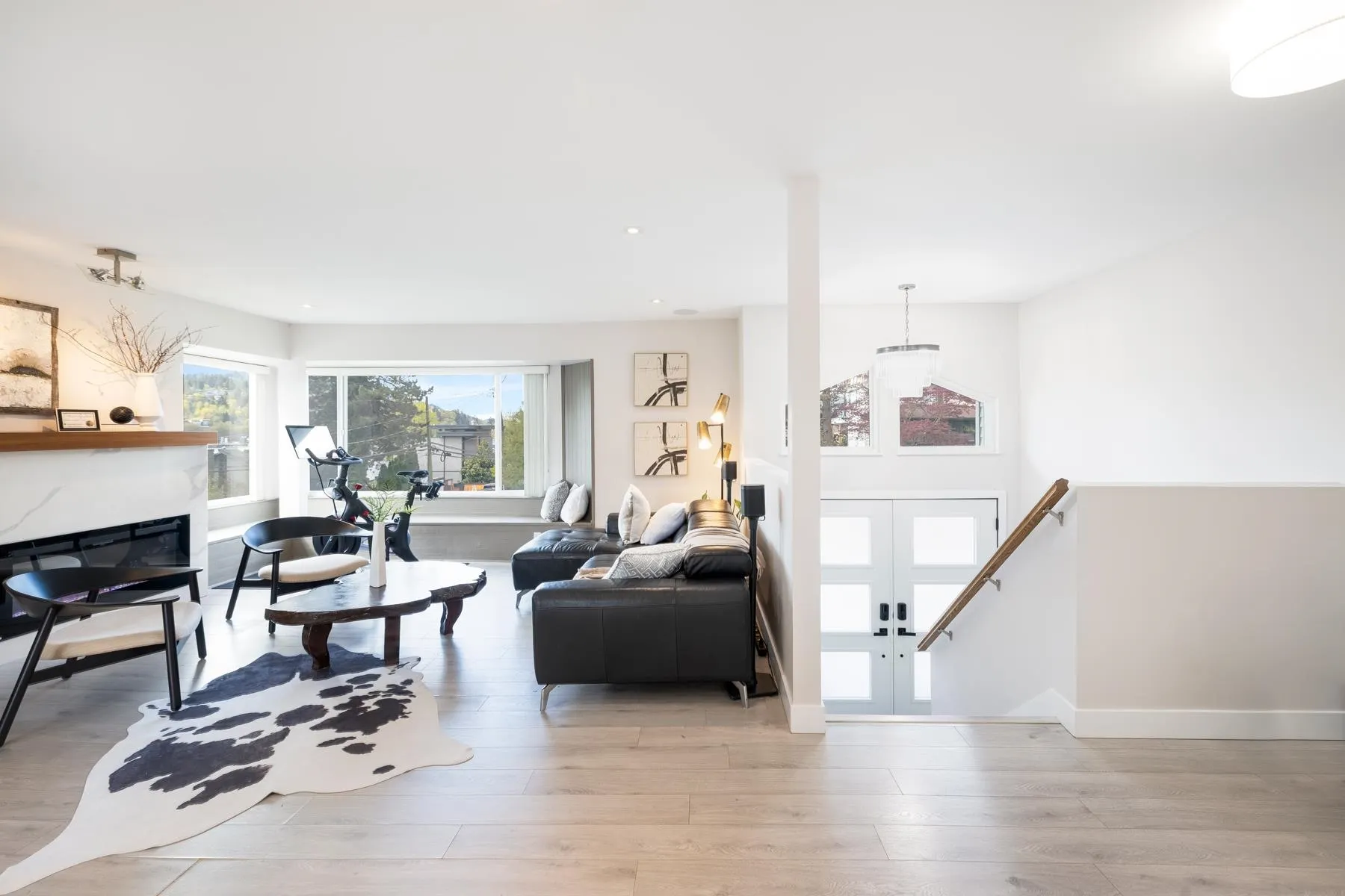 2 Walton Way