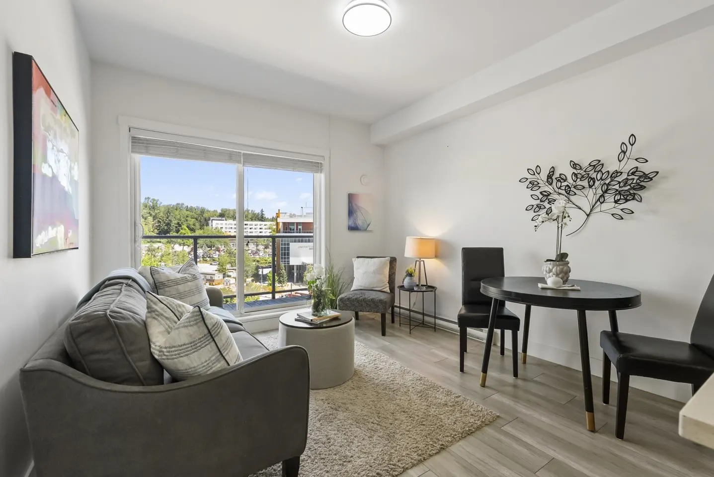 603 13978 Fraser Highway