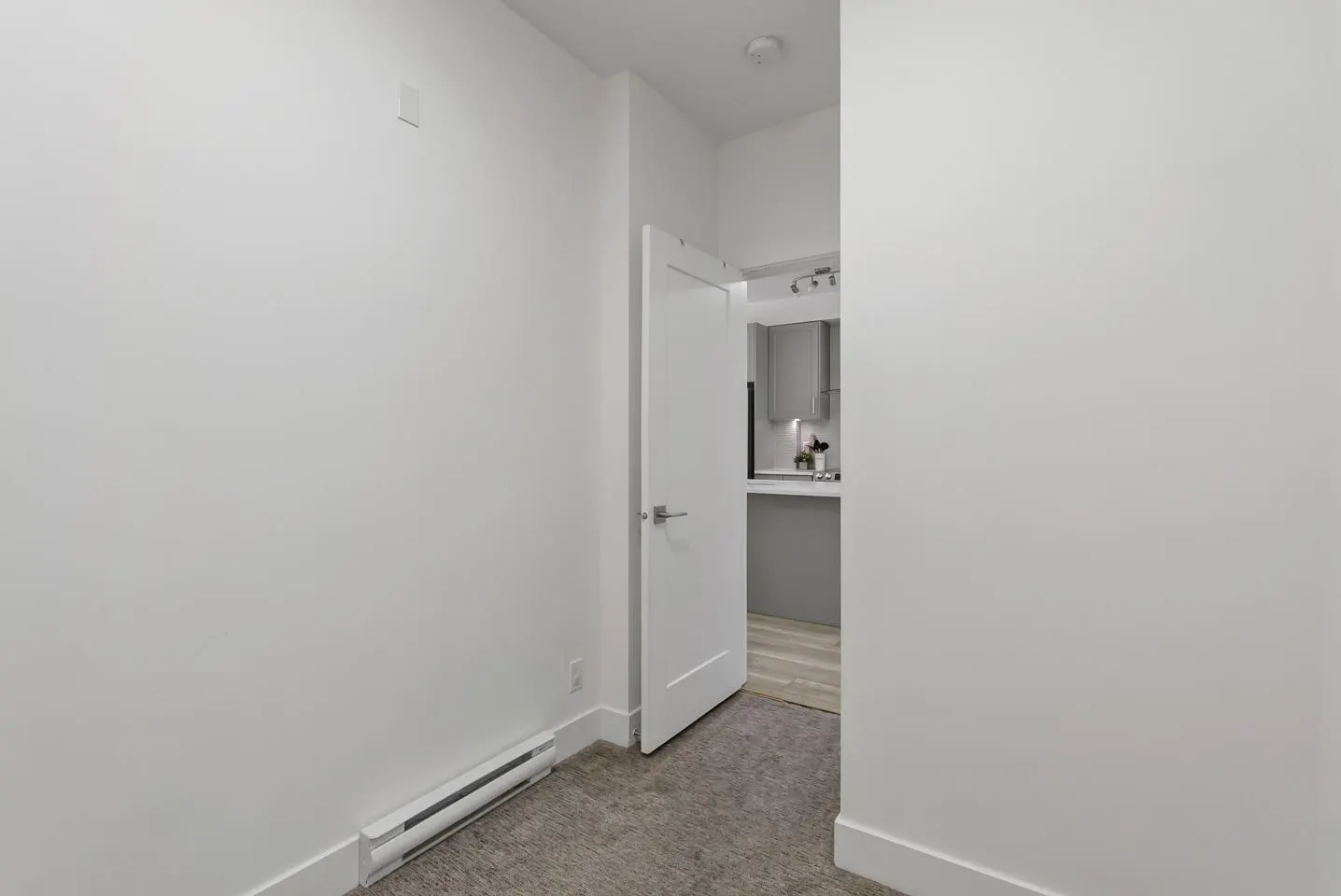 603 13978 Fraser Highway