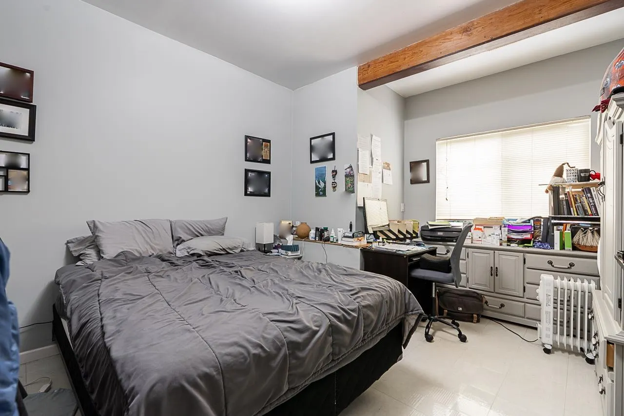 22081 124 Avenue