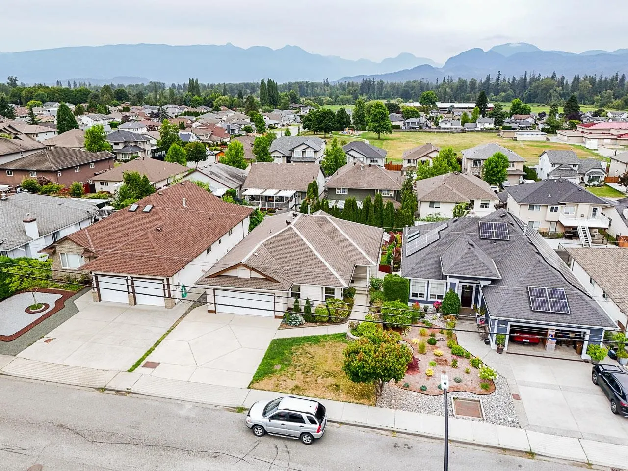 22081 124 Avenue