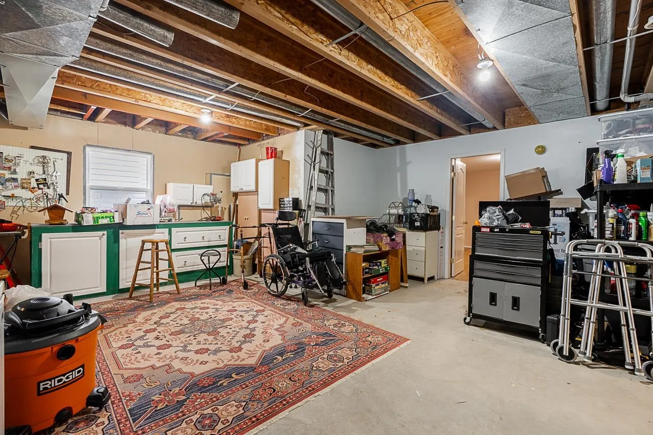 22081 124 Avenue
