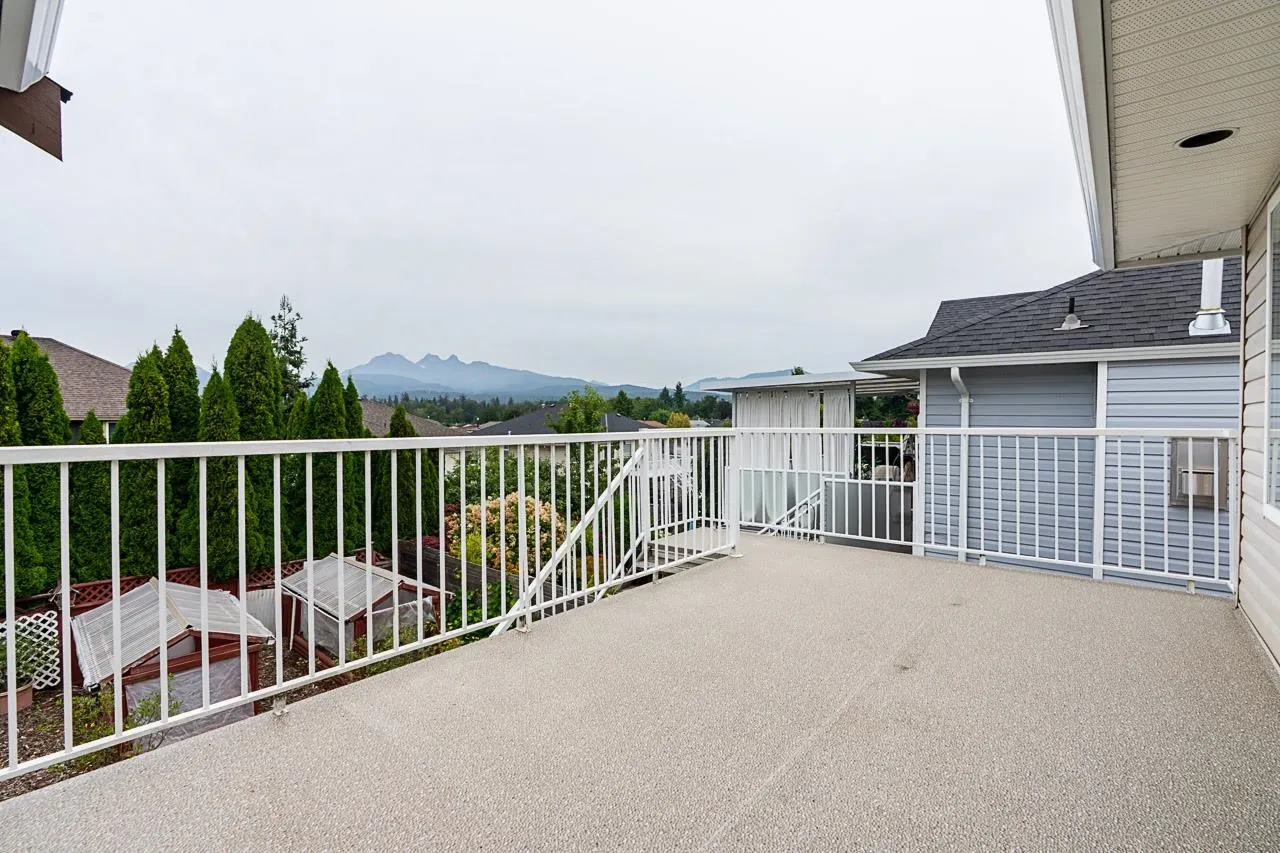 22081 124 Avenue