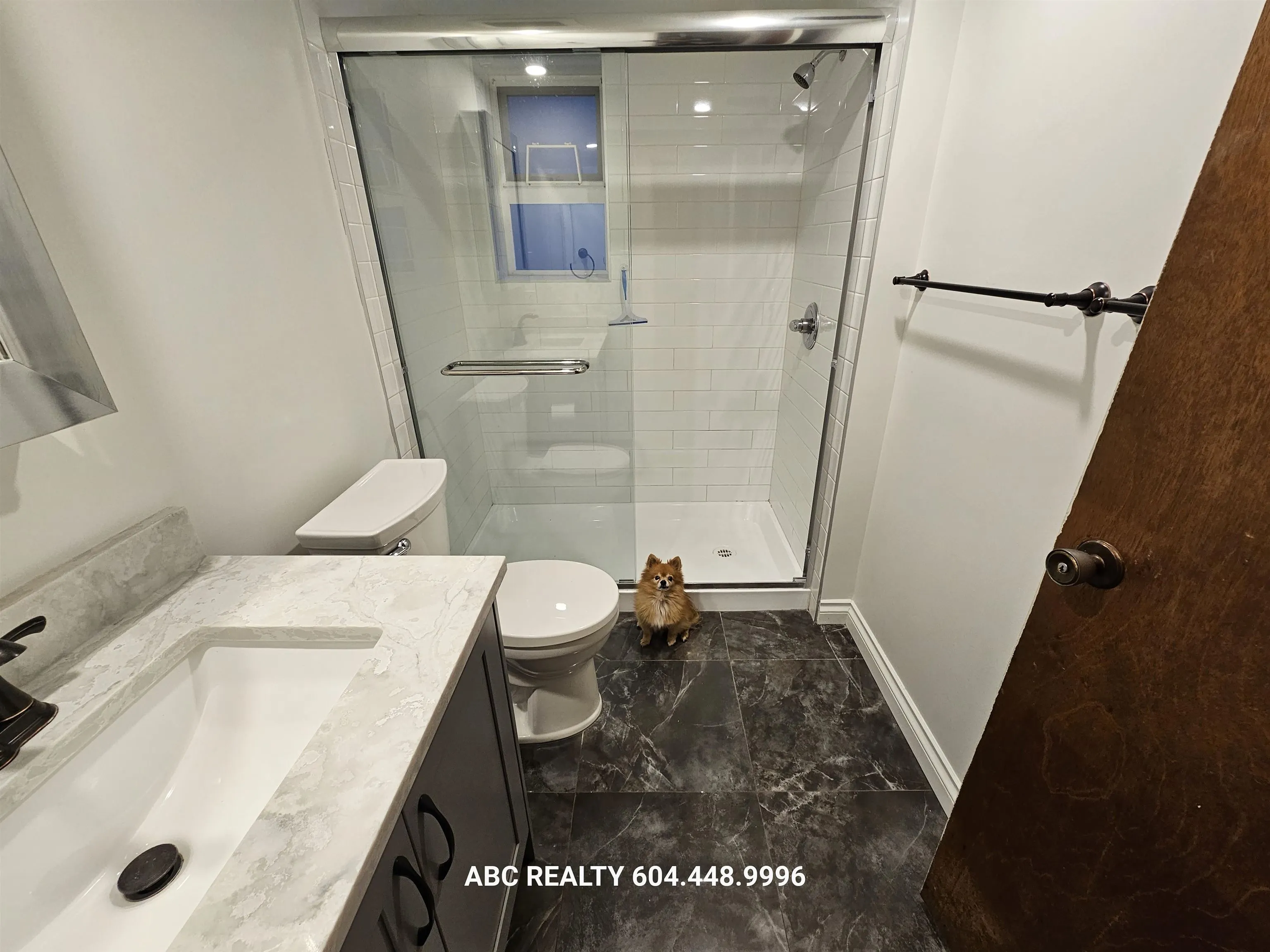 2bed suite 3XXX Parker Street
