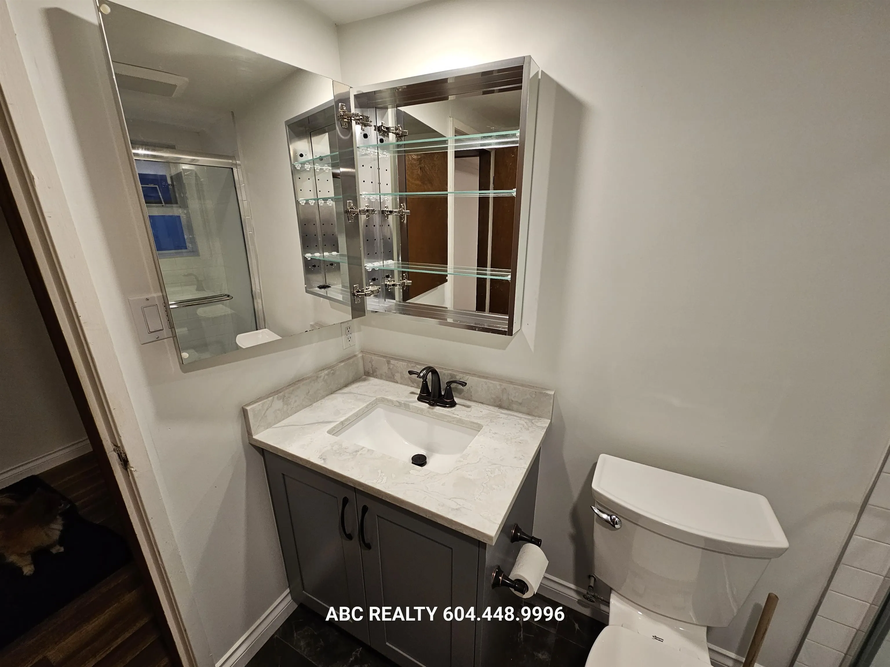 2bed suite 3XXX Parker Street