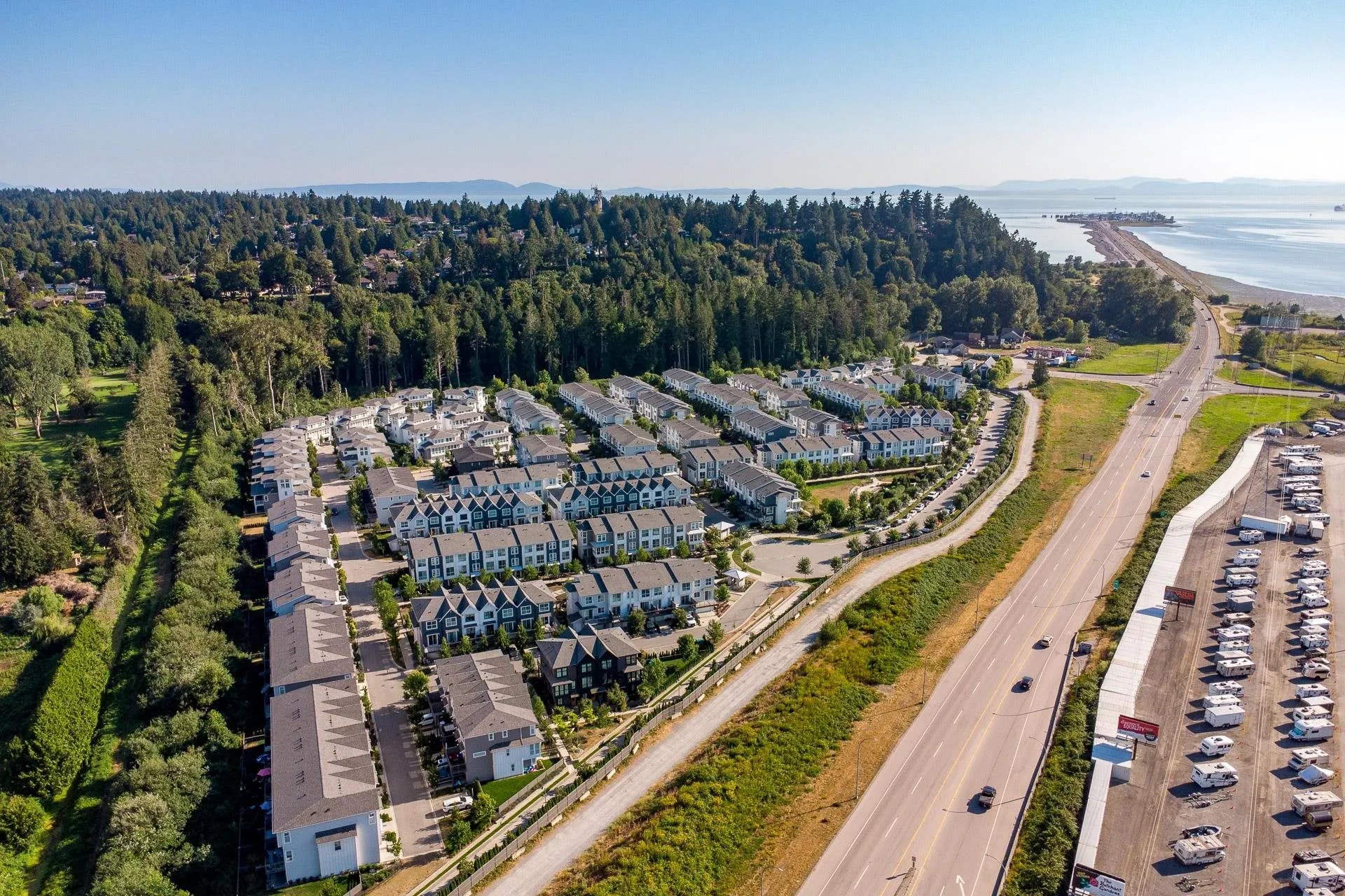 7 4656 Orca Way