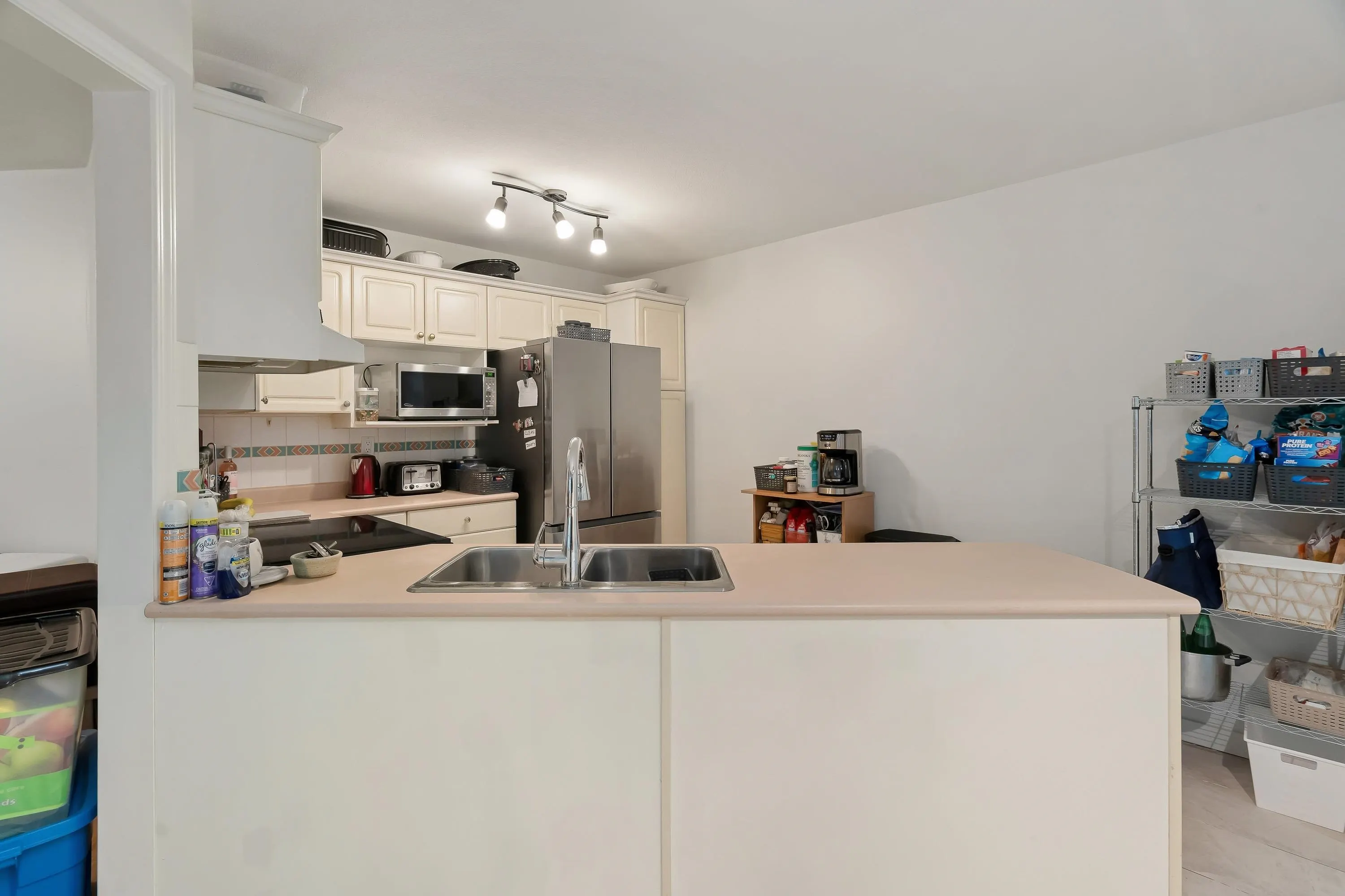 211 12633 72 Avenue