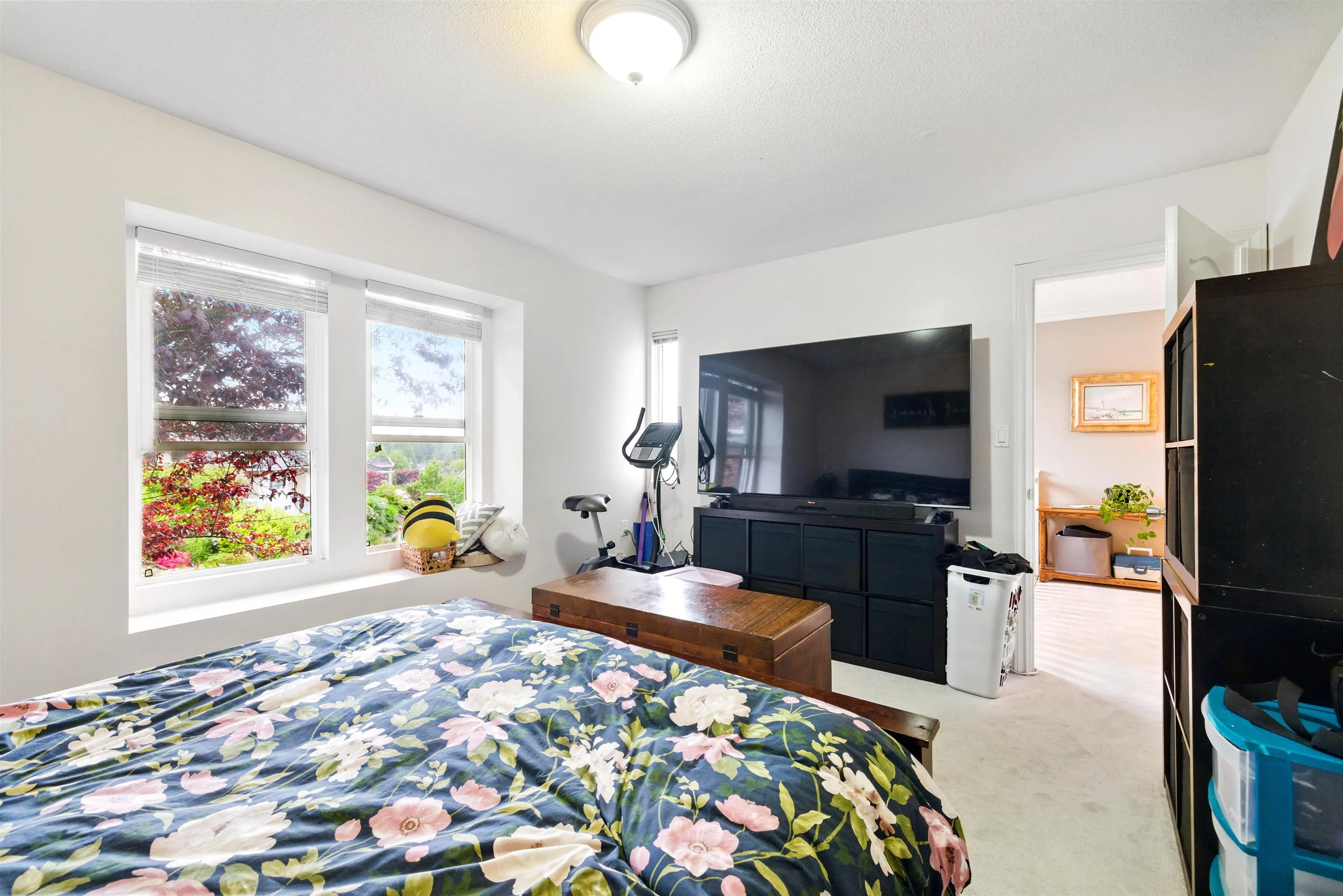 330 Rosehill Wynd