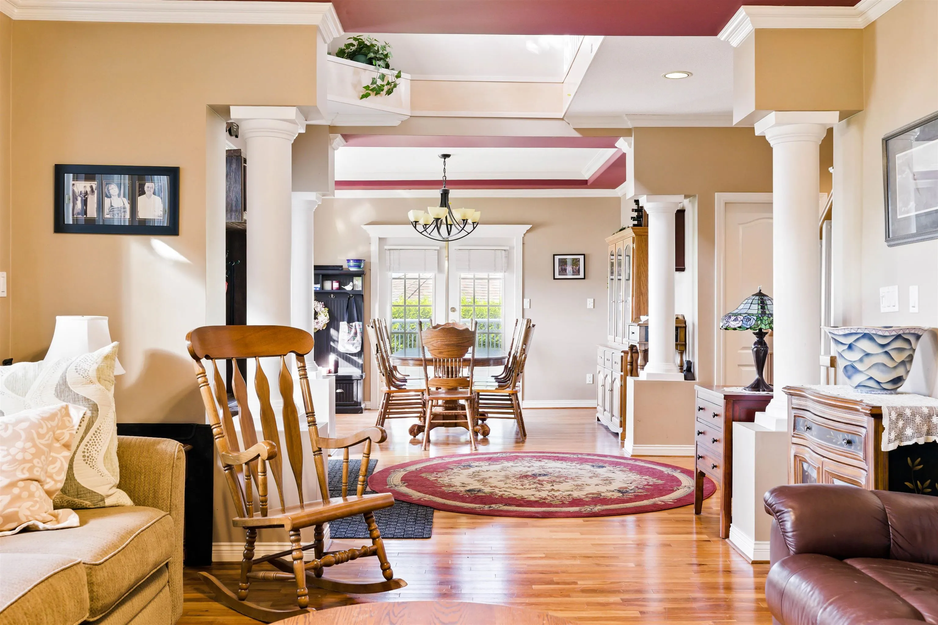330 Rosehill Wynd
