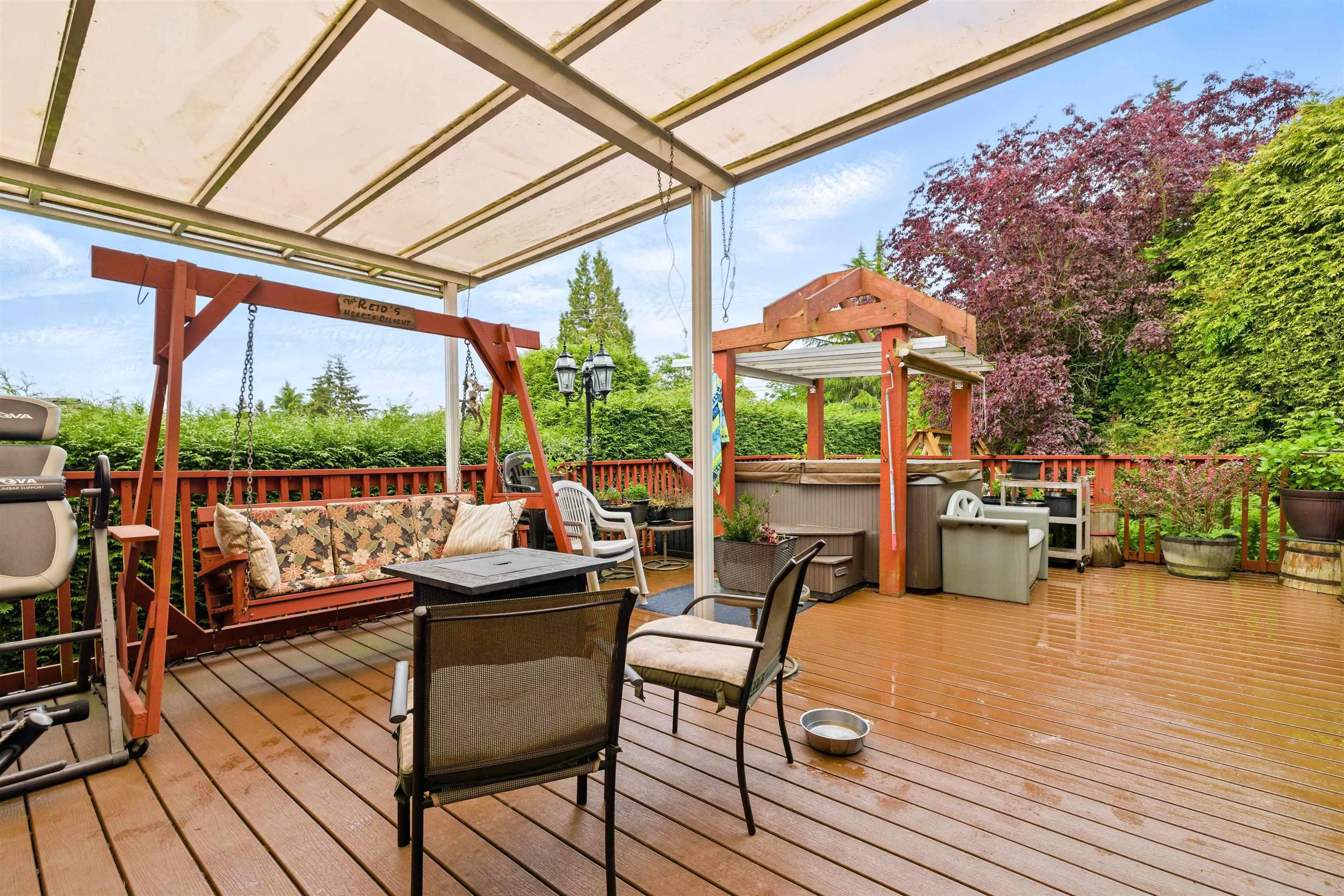 330 Rosehill Wynd