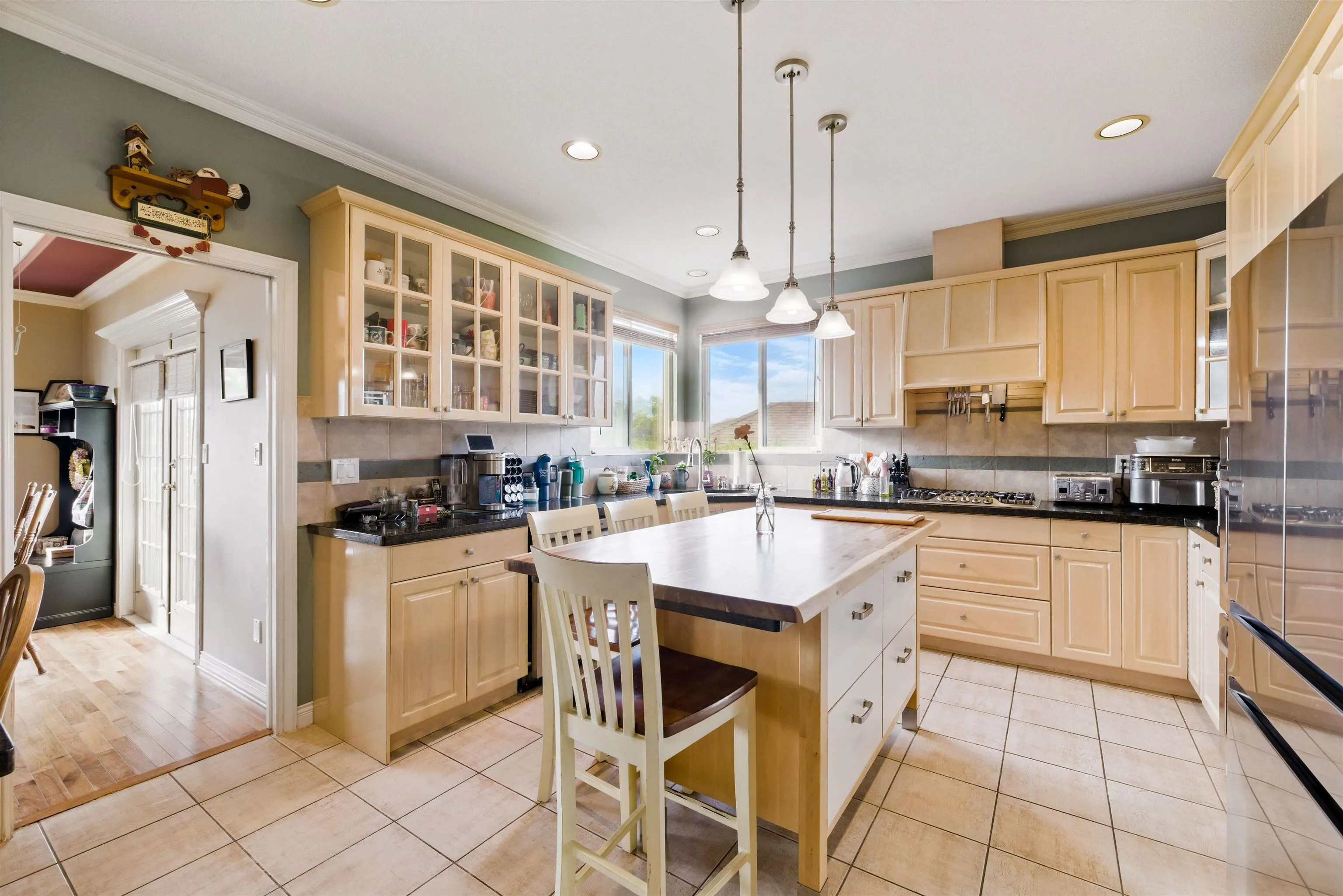 330 Rosehill Wynd