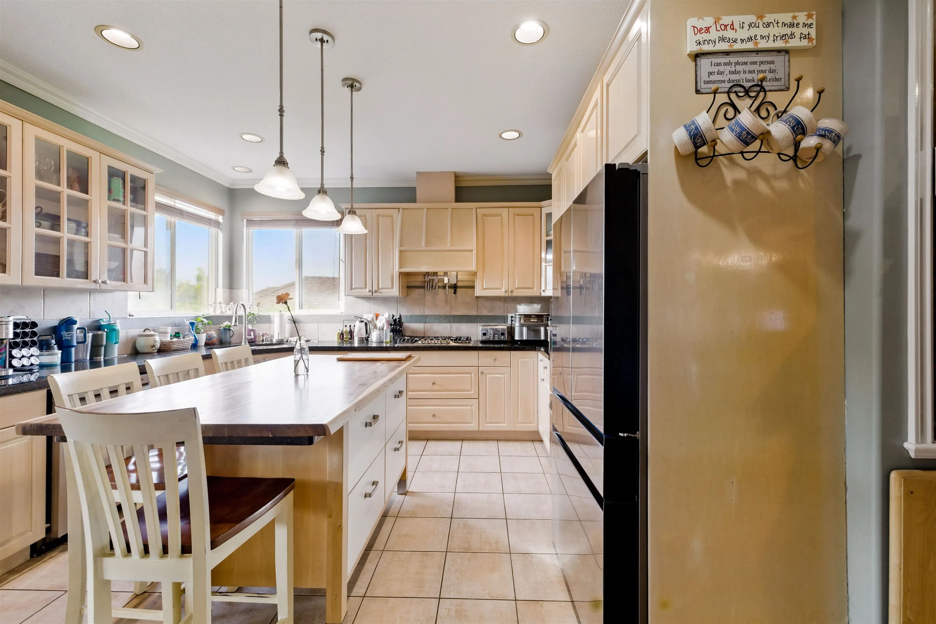 330 Rosehill Wynd