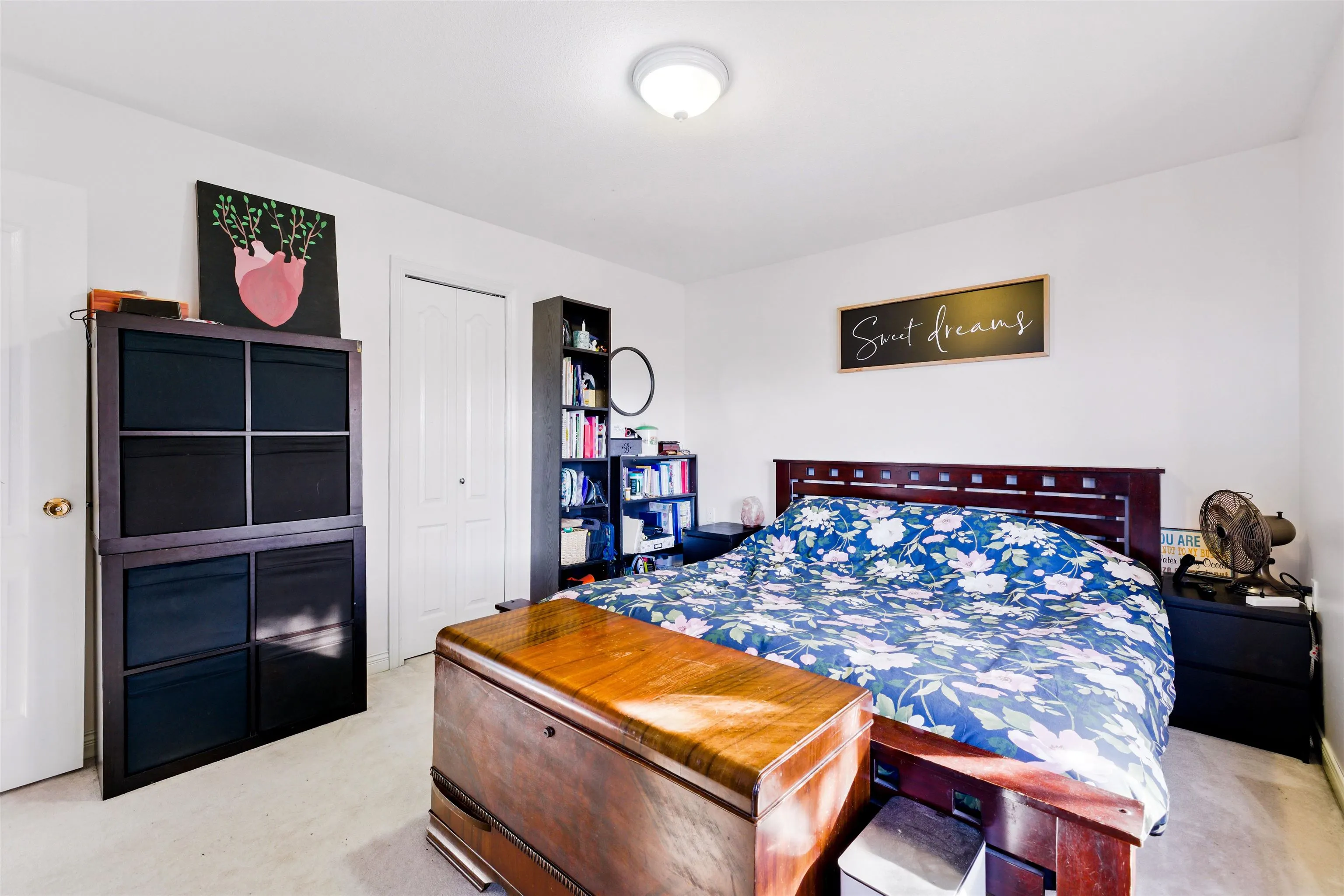 330 Rosehill Wynd