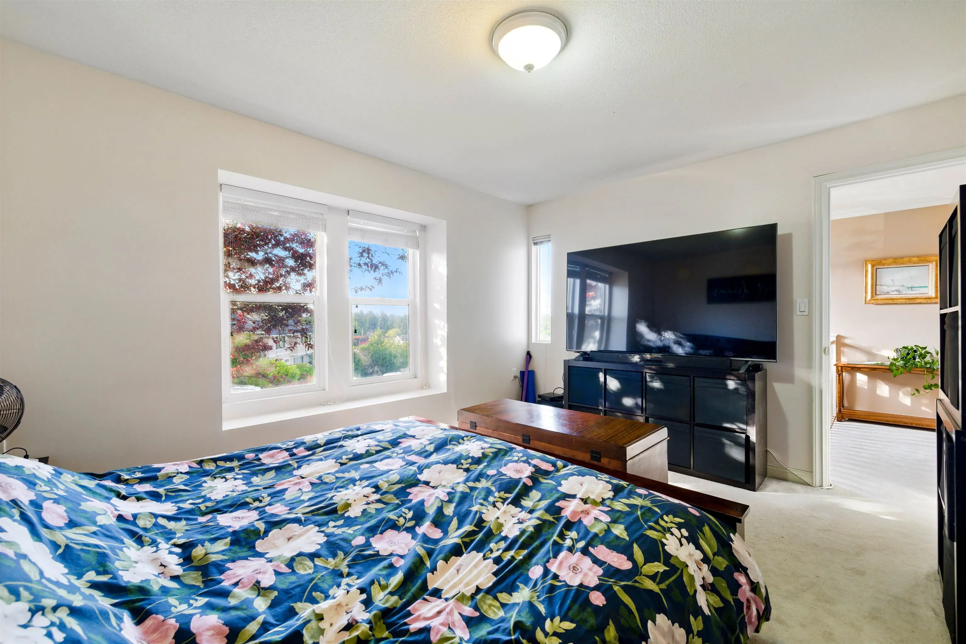 330 Rosehill Wynd