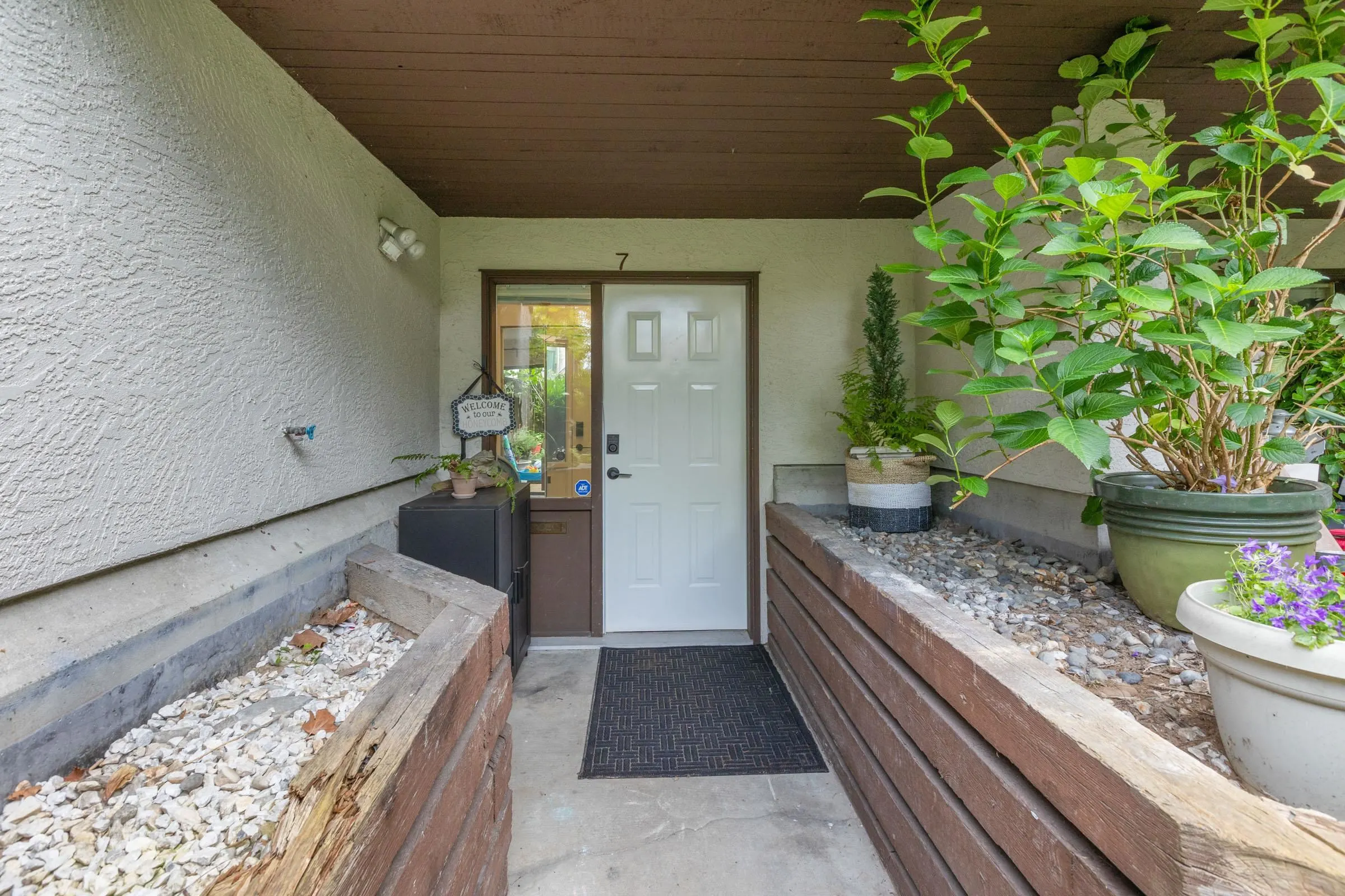 7 340 Ginger Drive