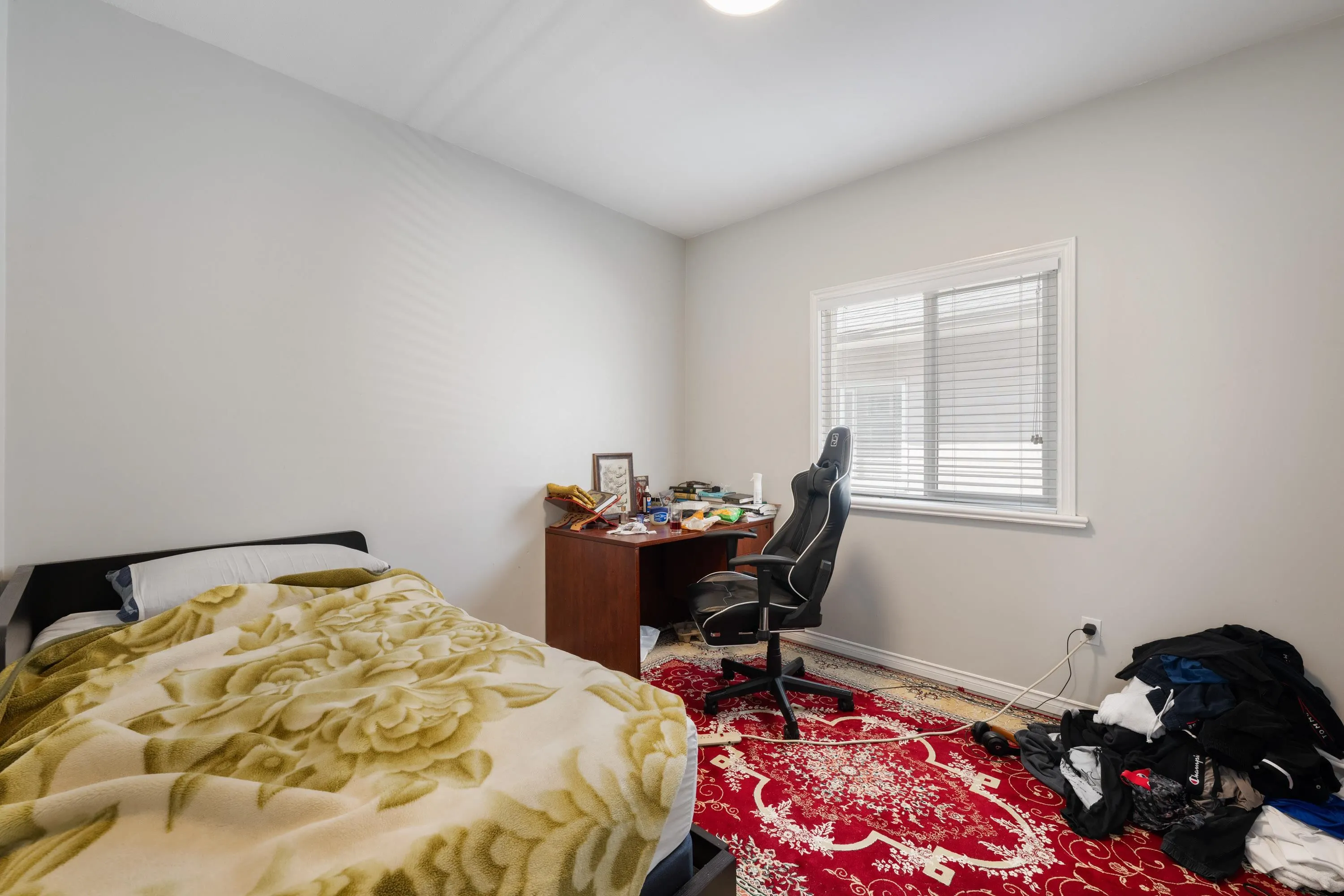 3073 Coast Meridian Road