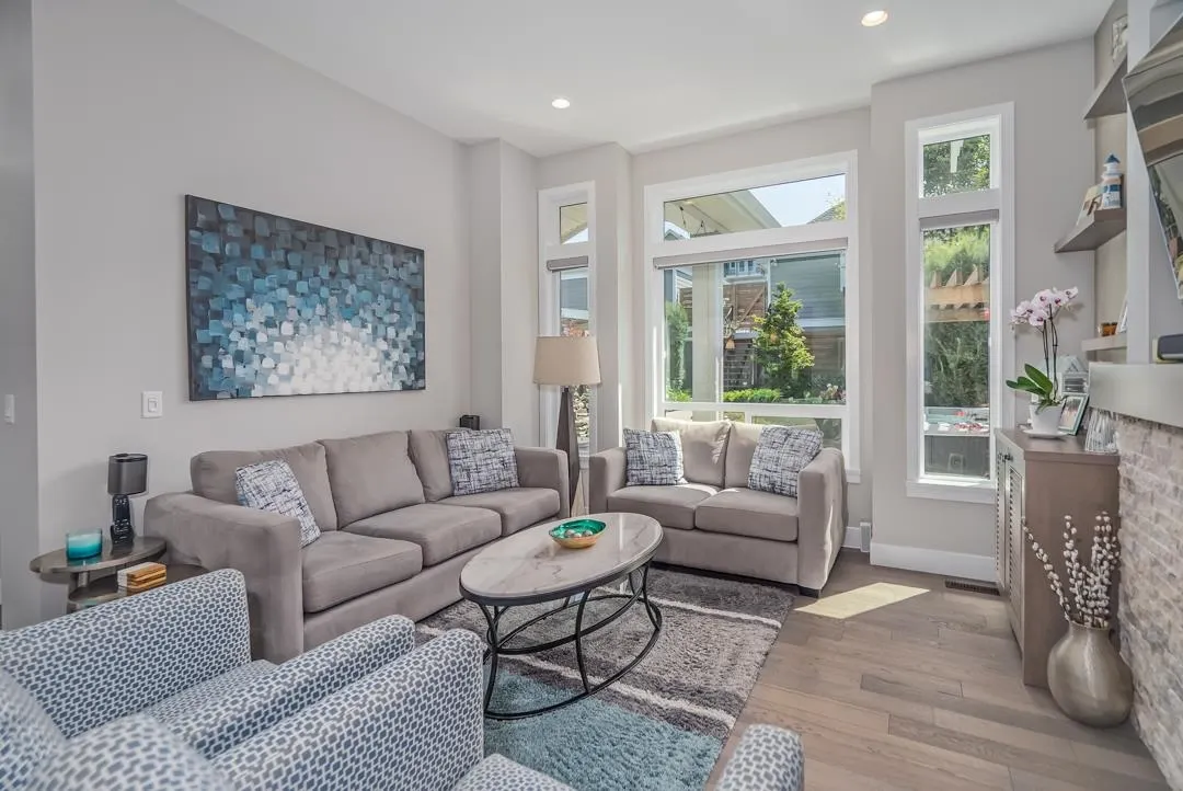 15868 Mountain View Drive