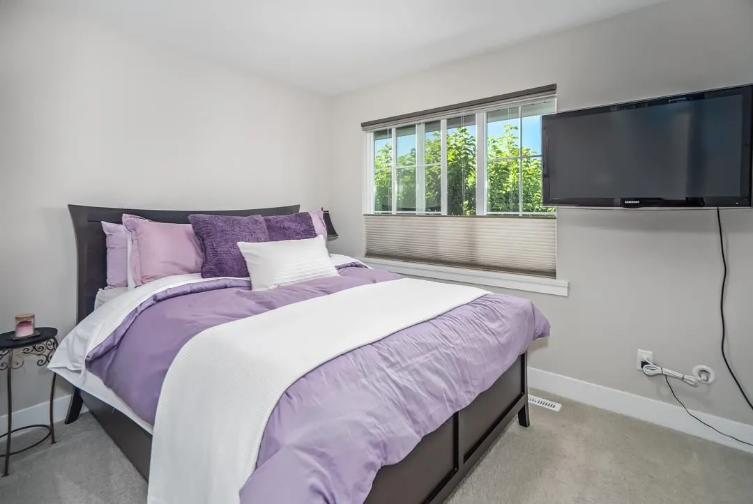 15868 Mountain View Drive