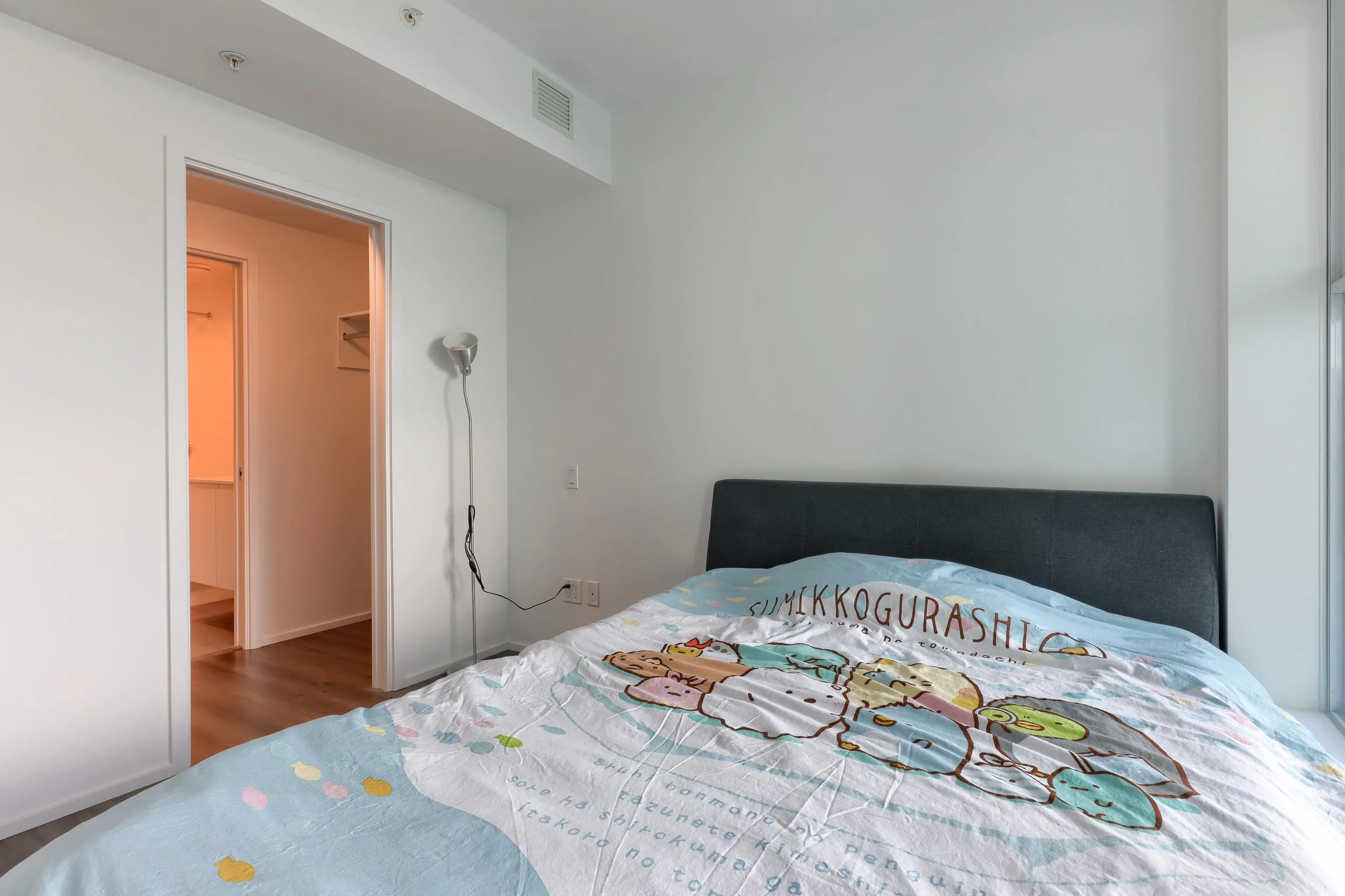 2304 3809 Evergreen Place