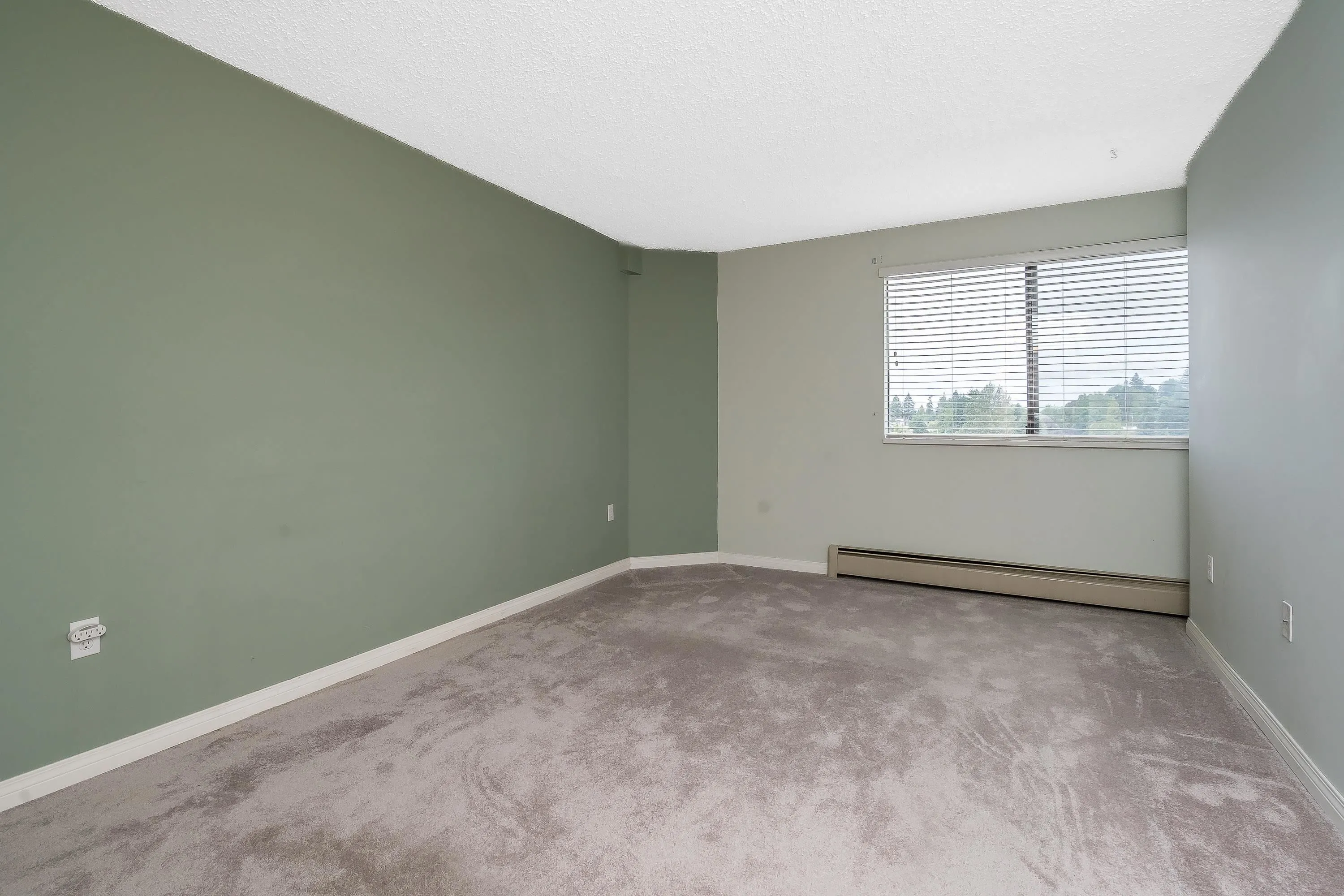 704 31955 Old Yale Road