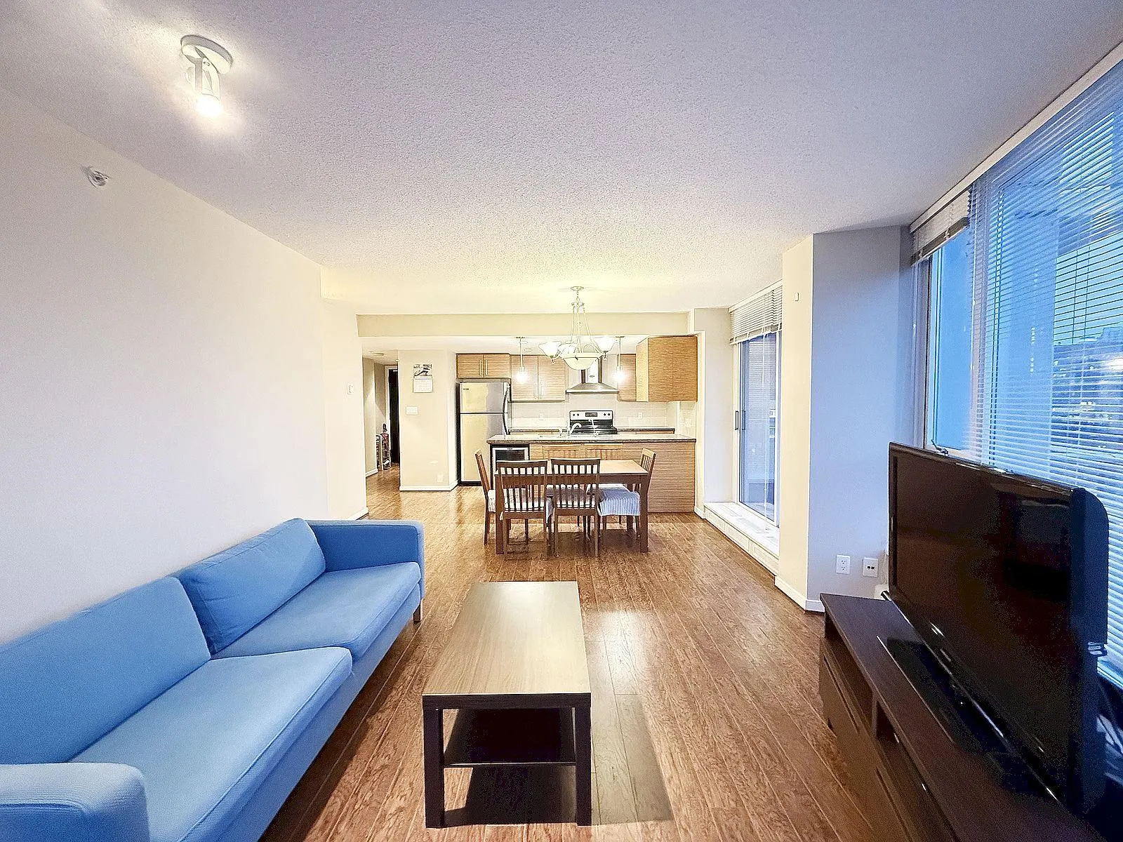 3103 188 Keefer Place