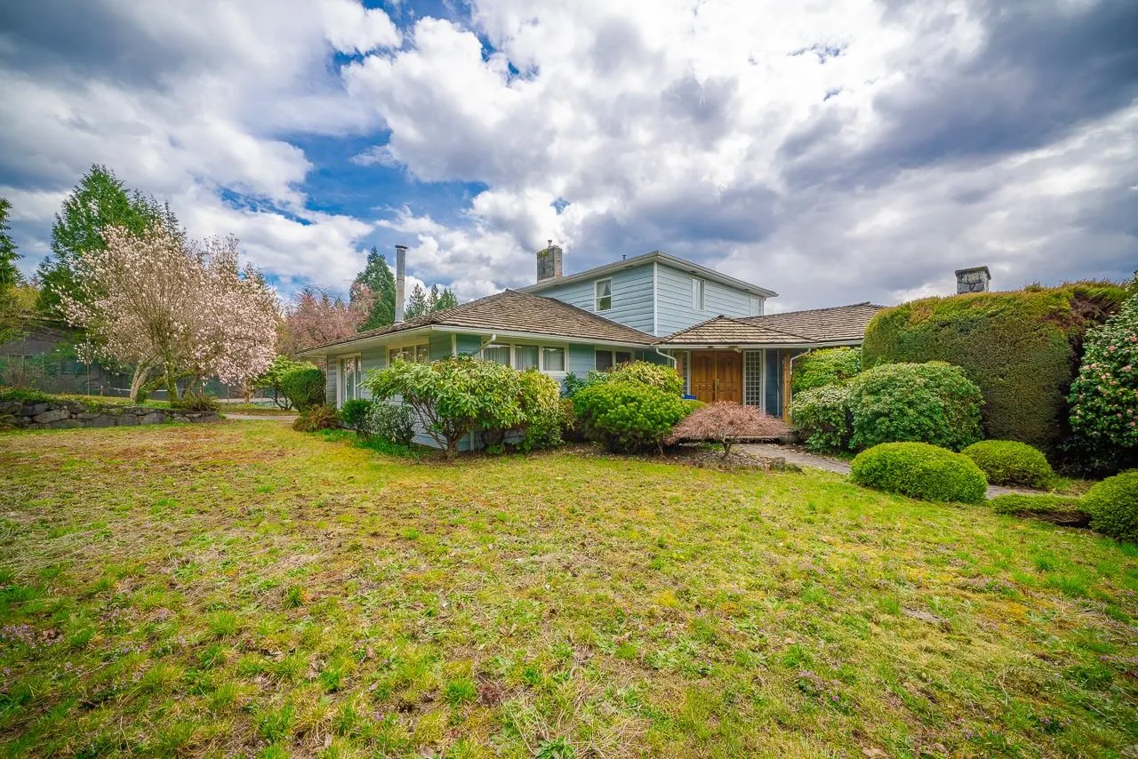 650 Southborough Drive