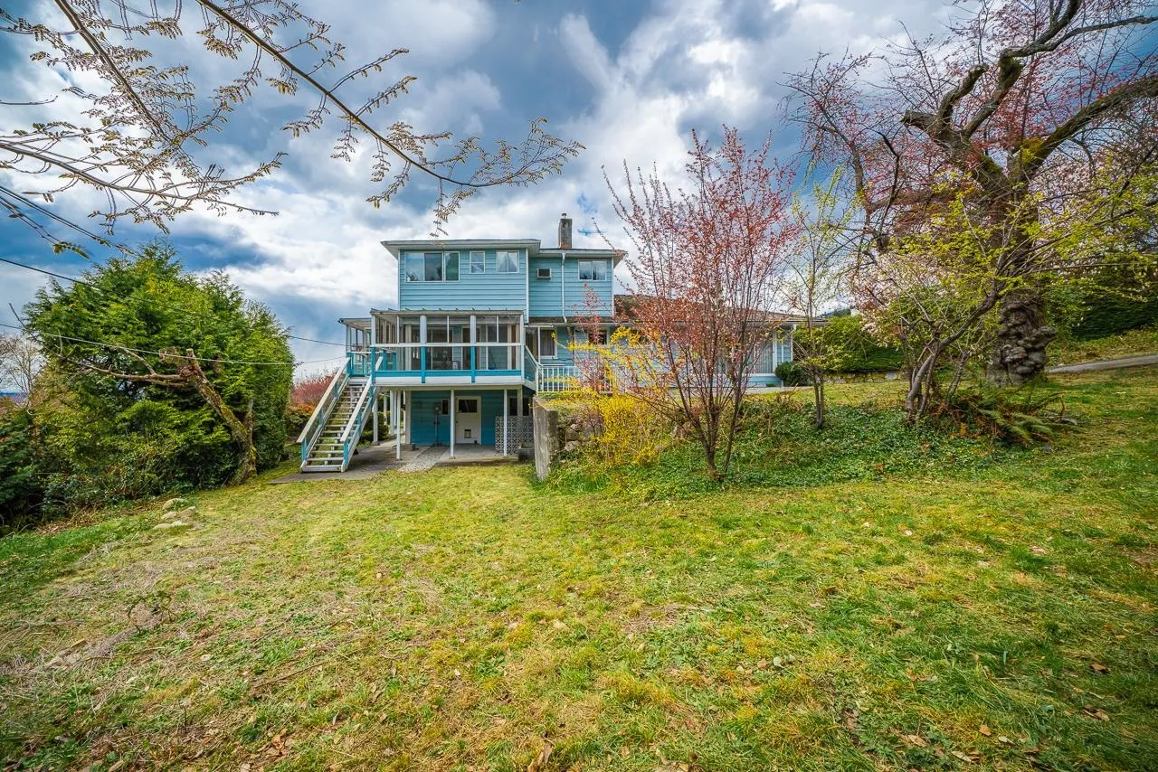 650 Southborough Drive