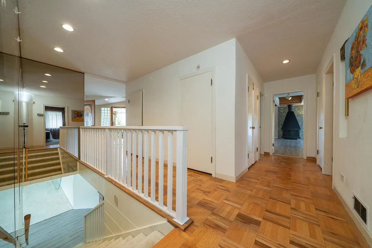 650 Southborough Drive