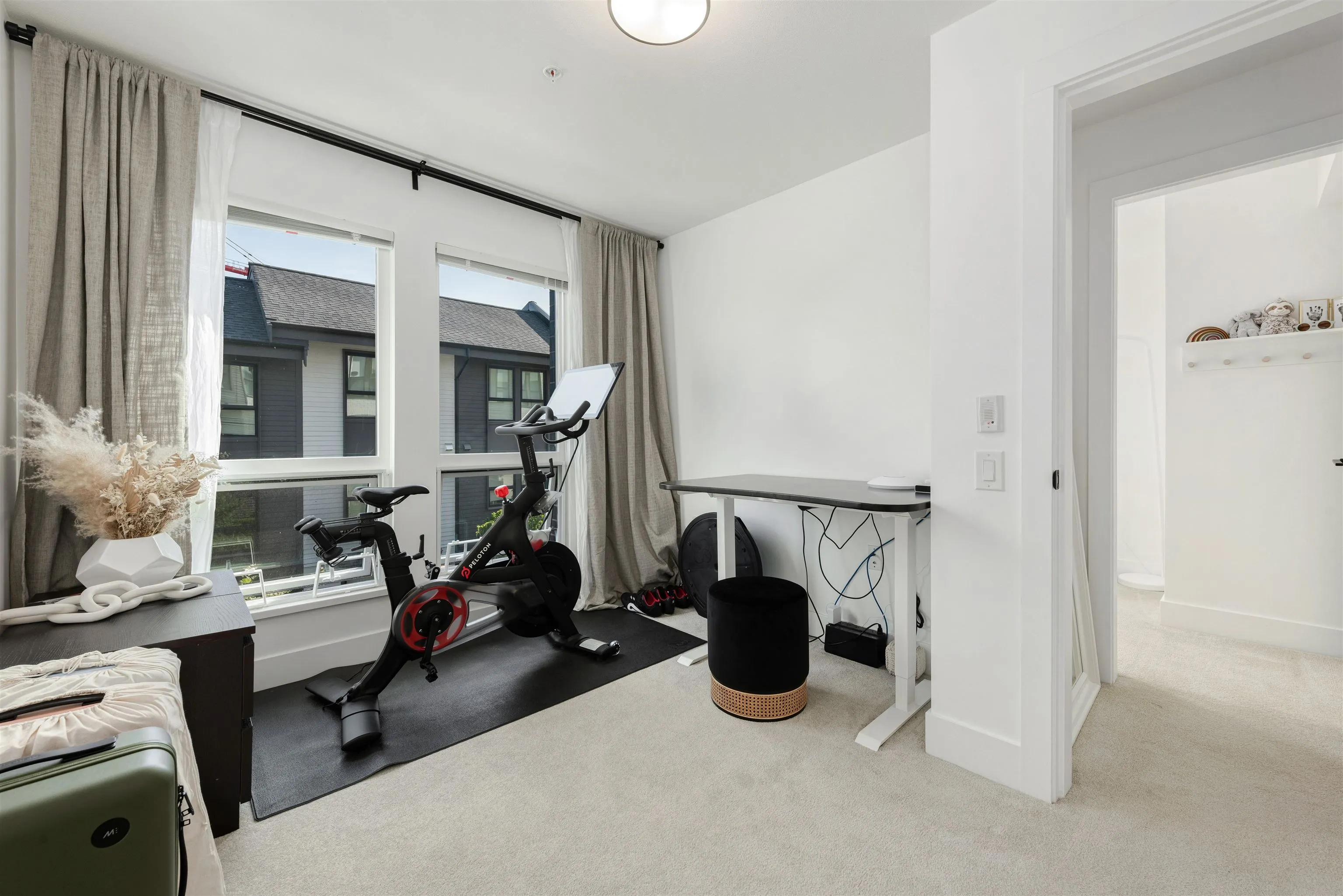 3 9278 Slopes Mews