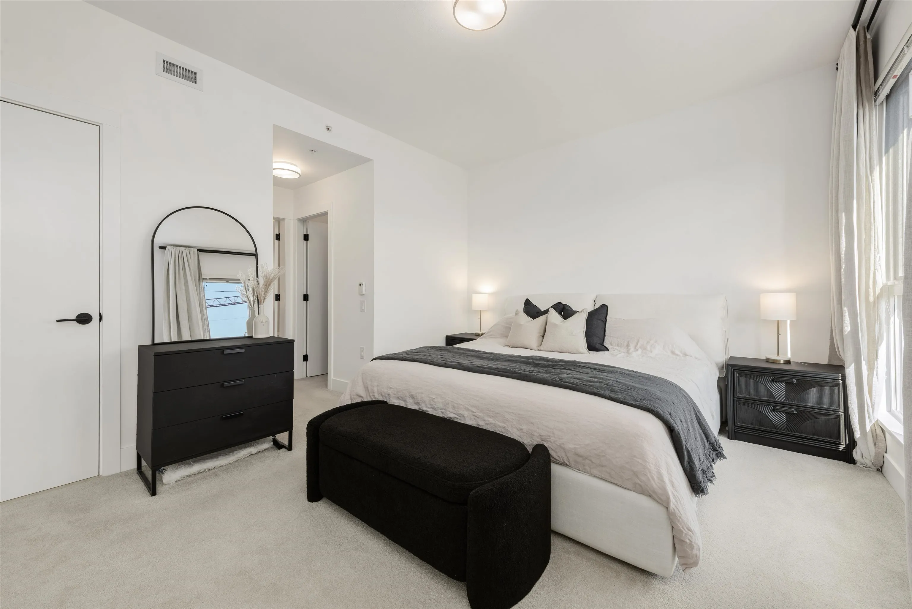 3 9278 Slopes Mews