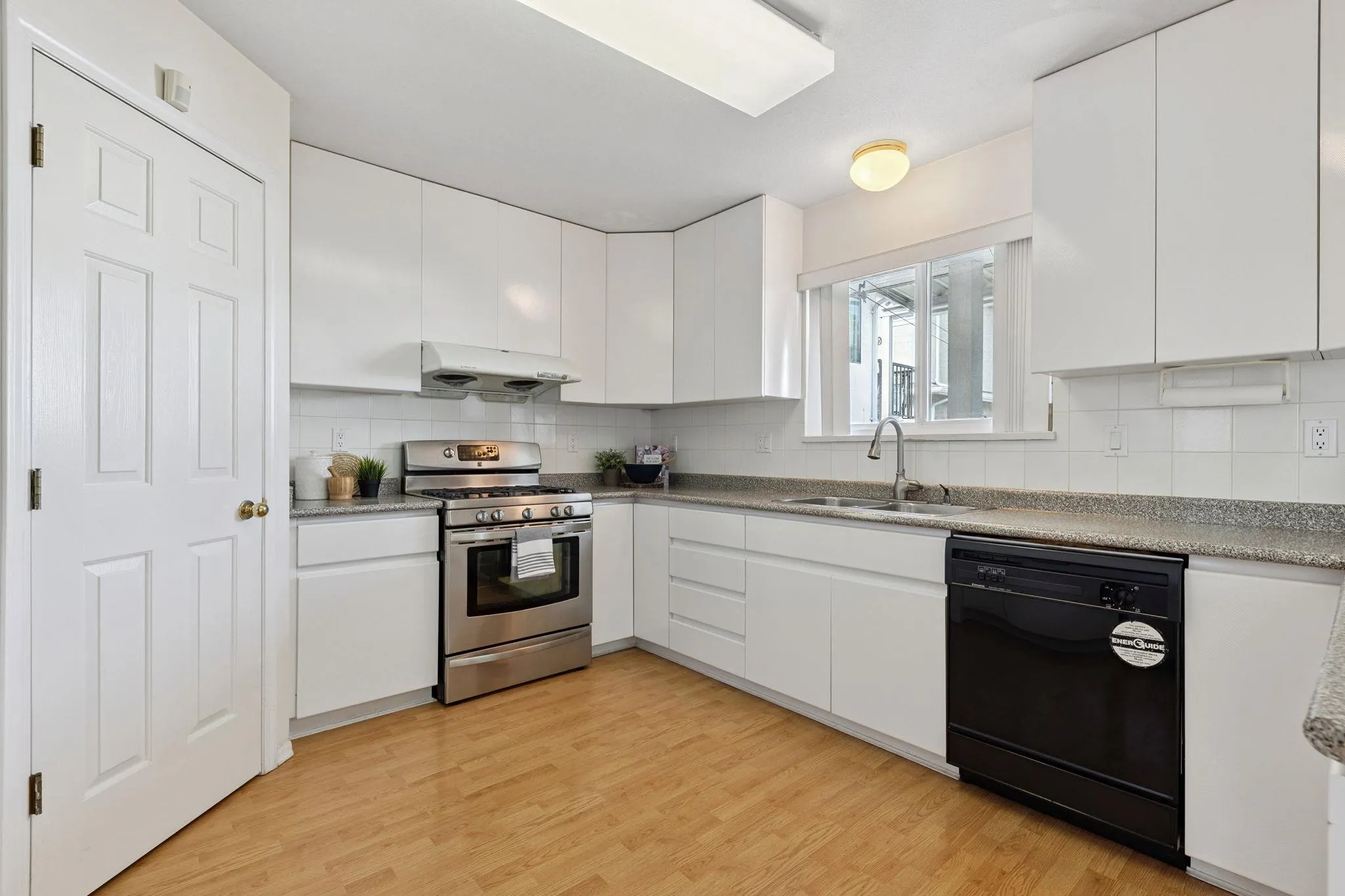 6239 St. Catherines Street