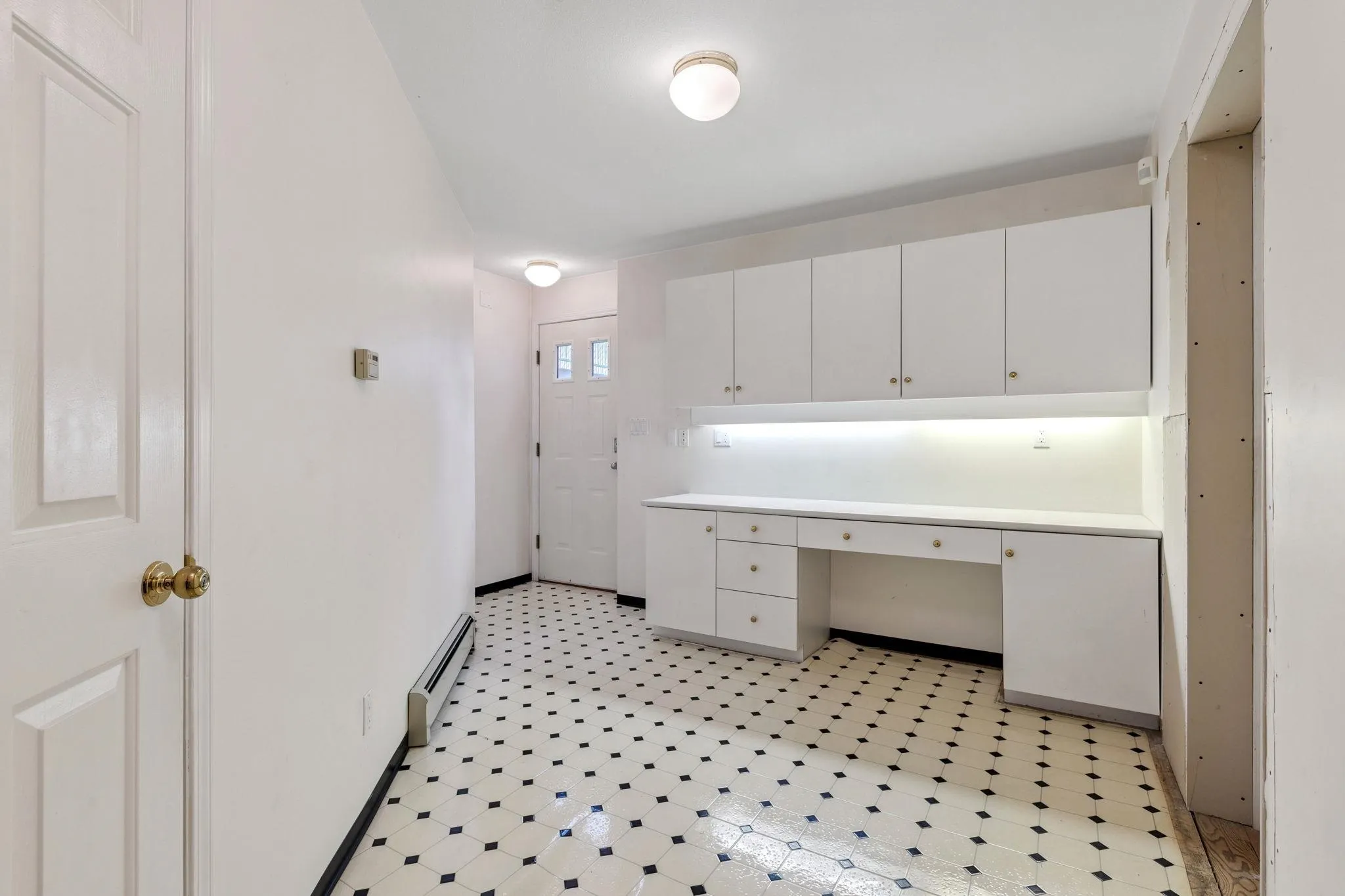 6239 St. Catherines Street