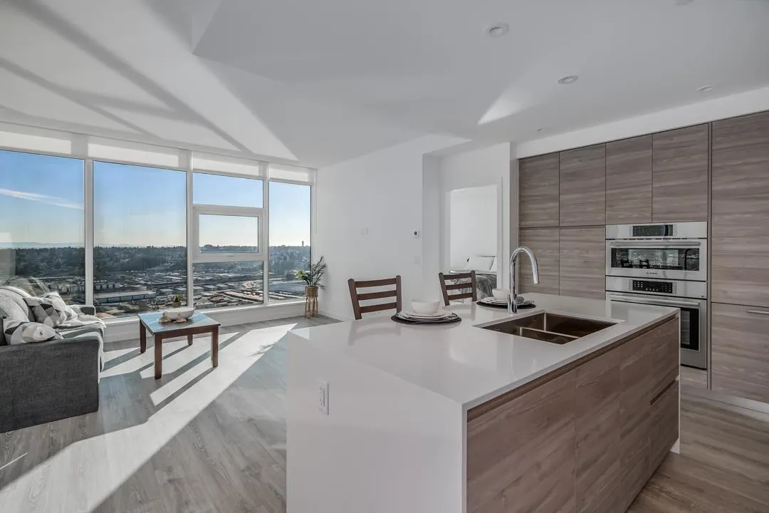 3907 680 Quayside Drive
