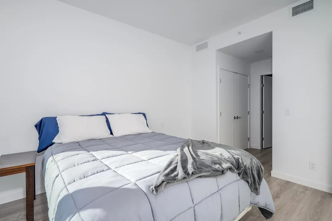 3907 680 Quayside Drive