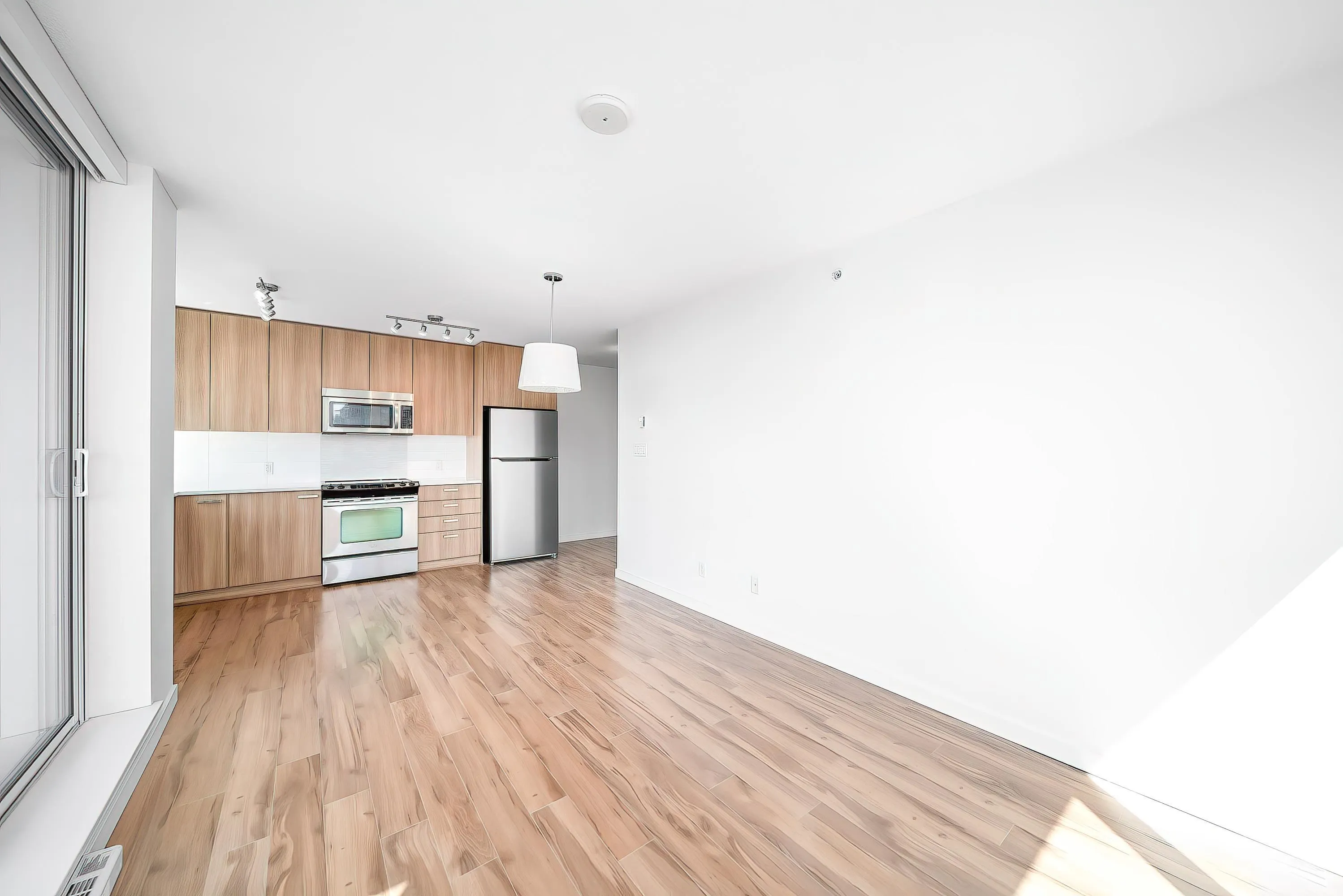 2309 13325 102a Avenue