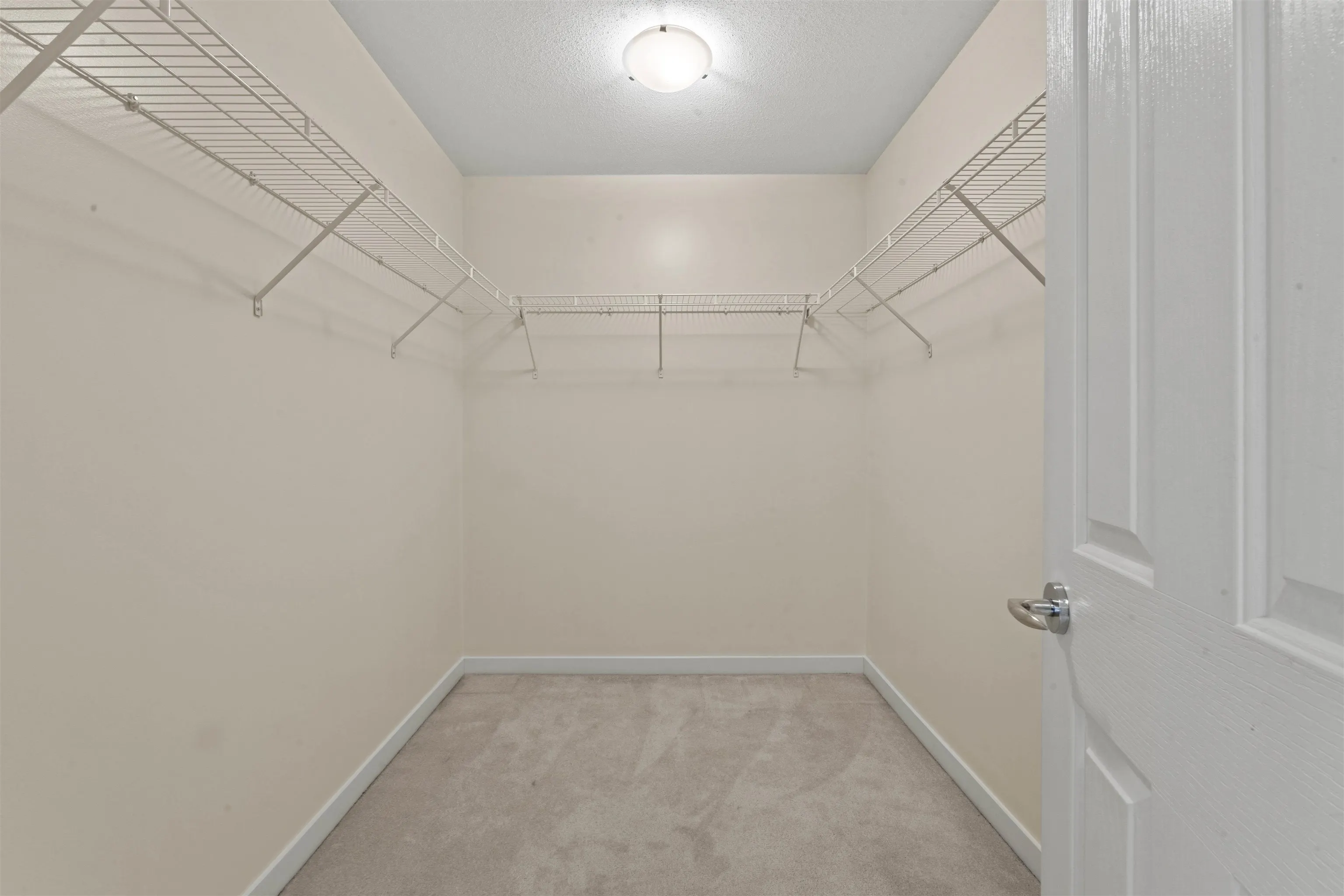 74 2738 158 Street