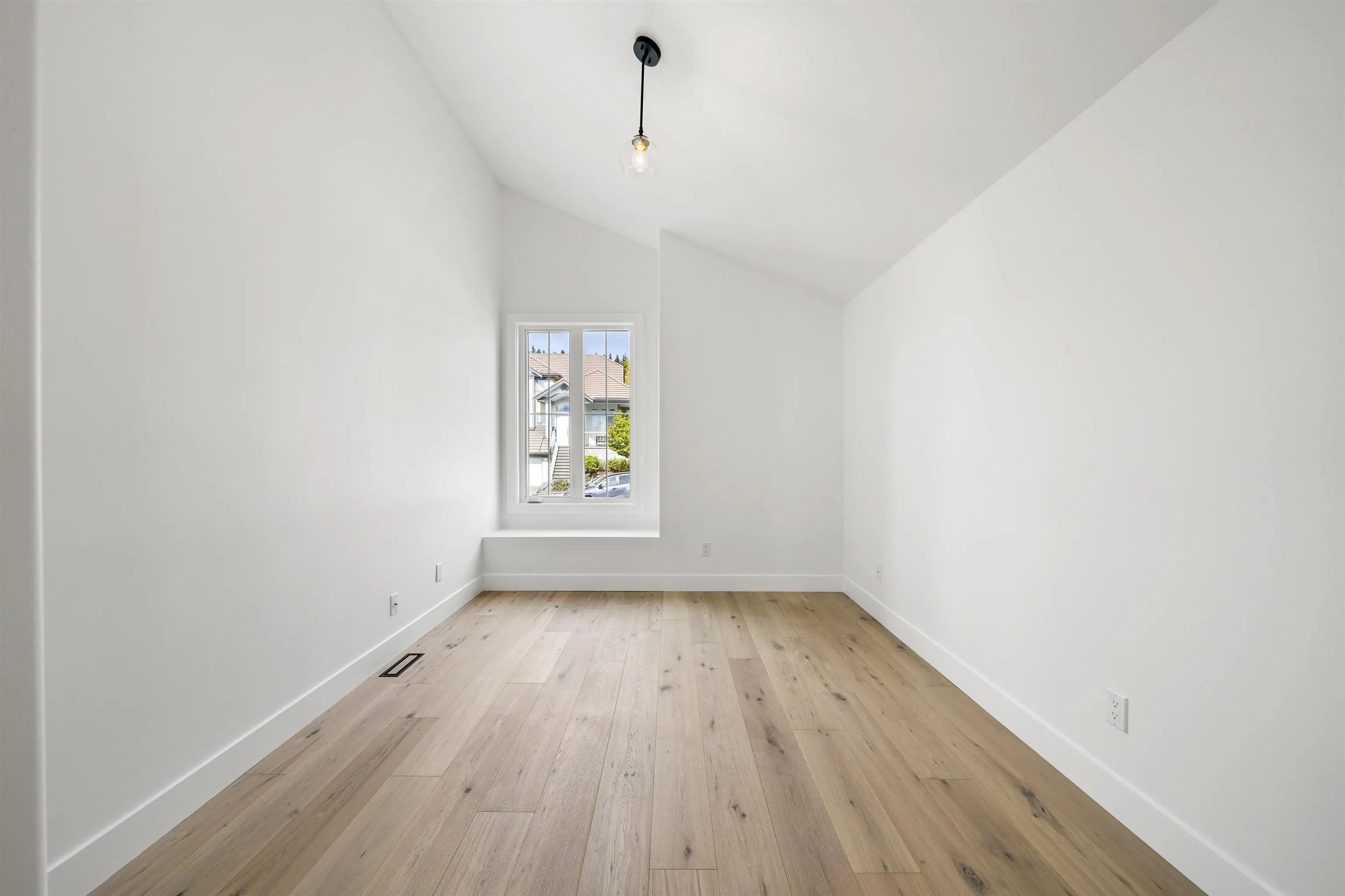 1 Cedarwood Court
