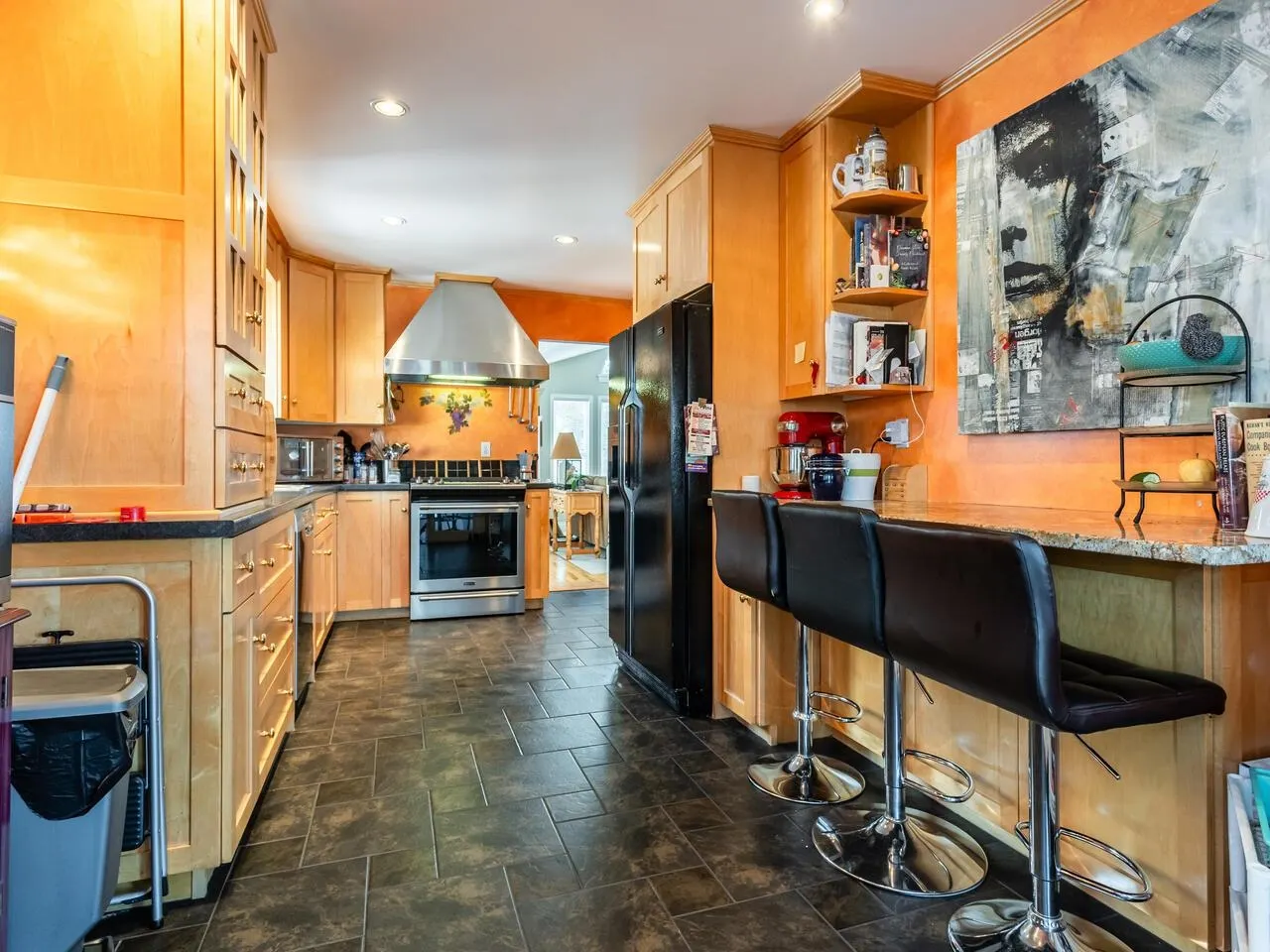 2815 Westside Place