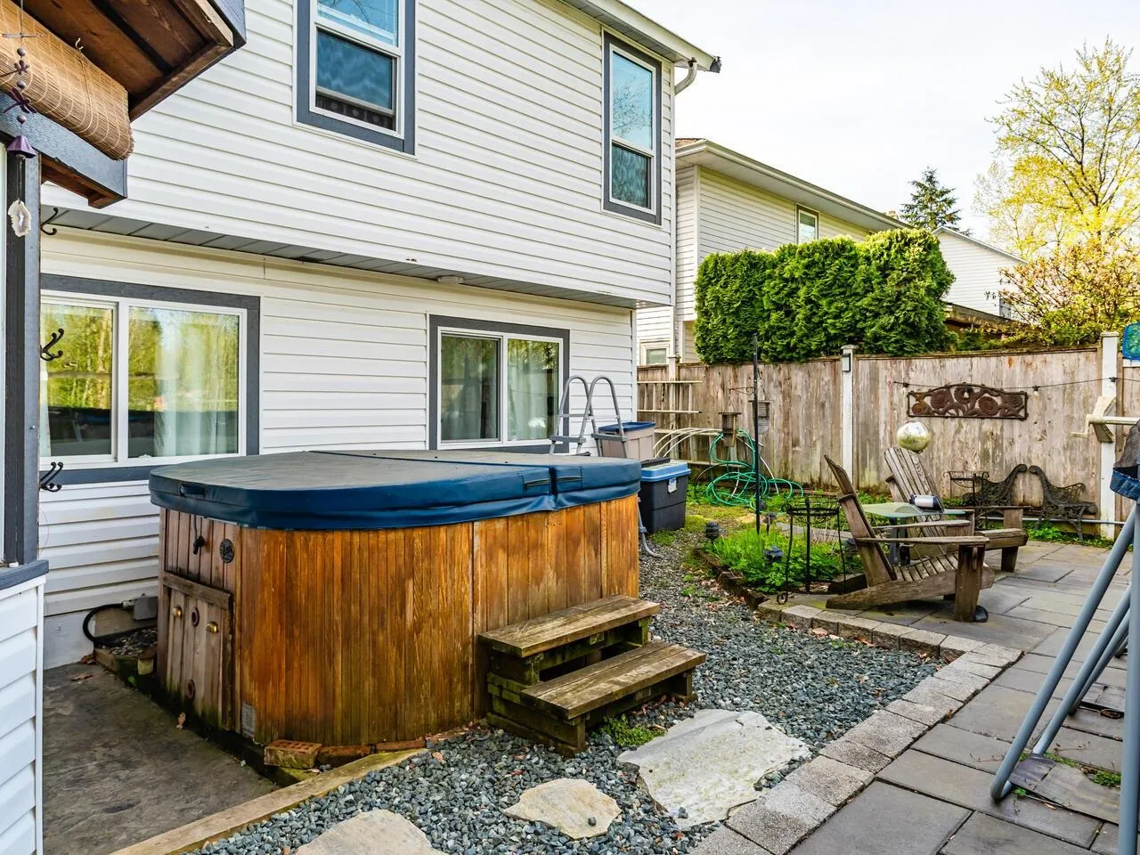 2815 Westside Place