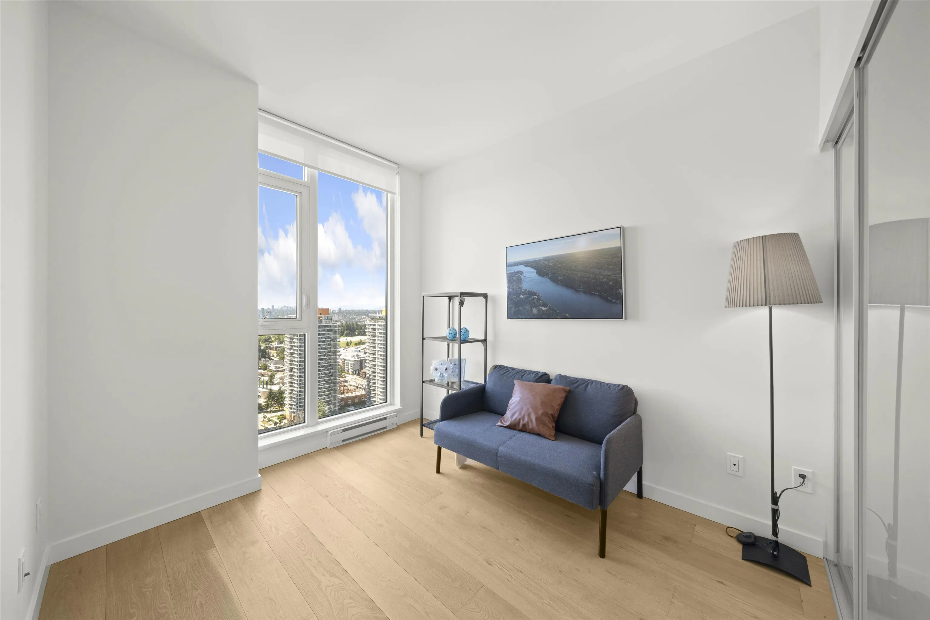 3303 13438 Central Avenue