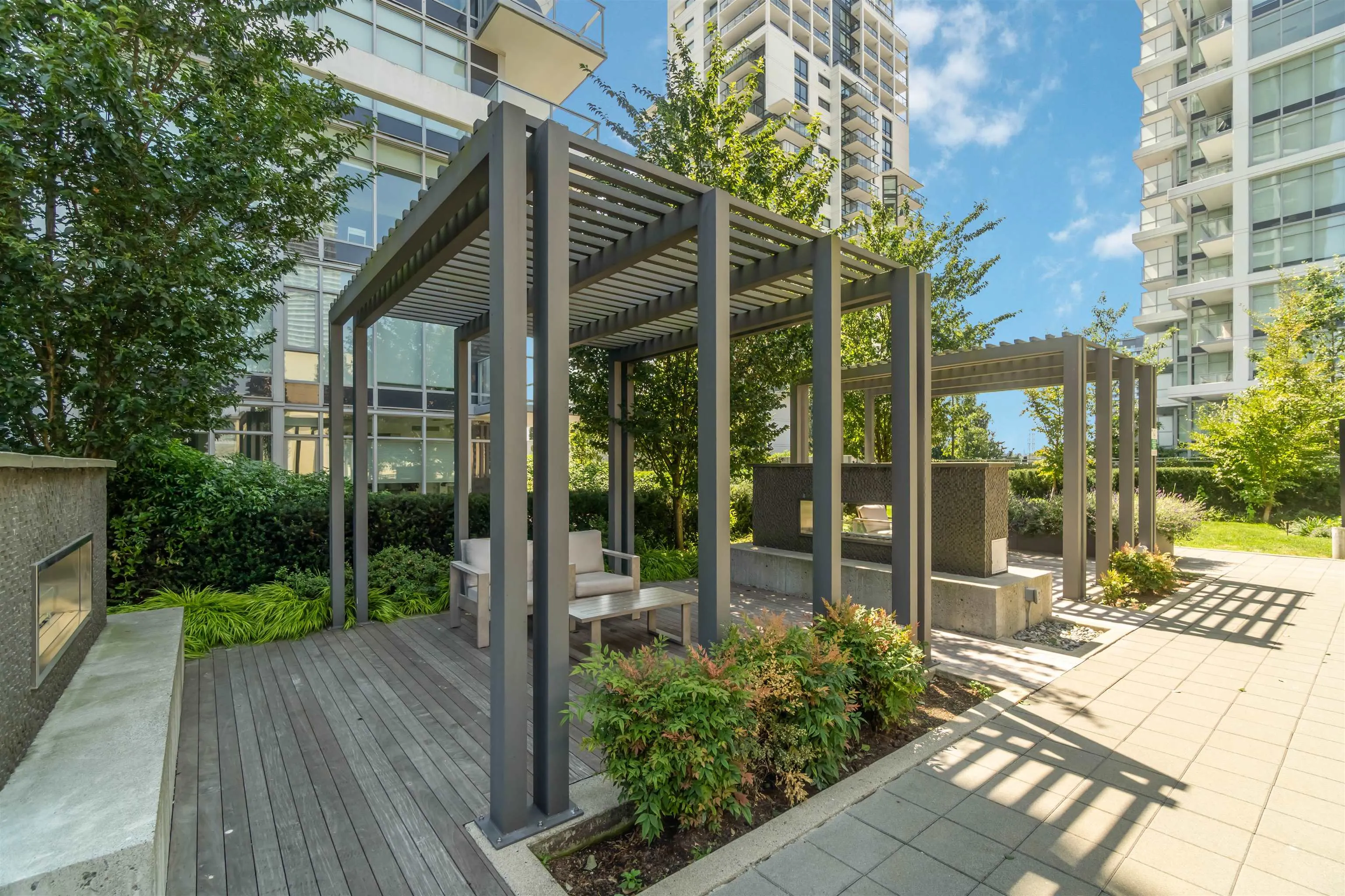 407 2311 Beta Avenue