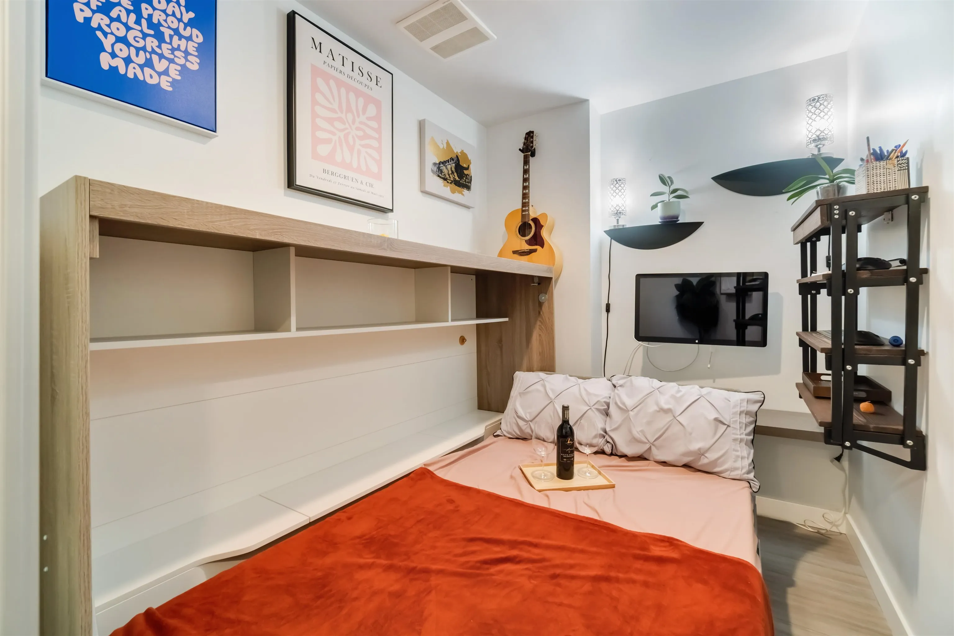 407 2311 Beta Avenue