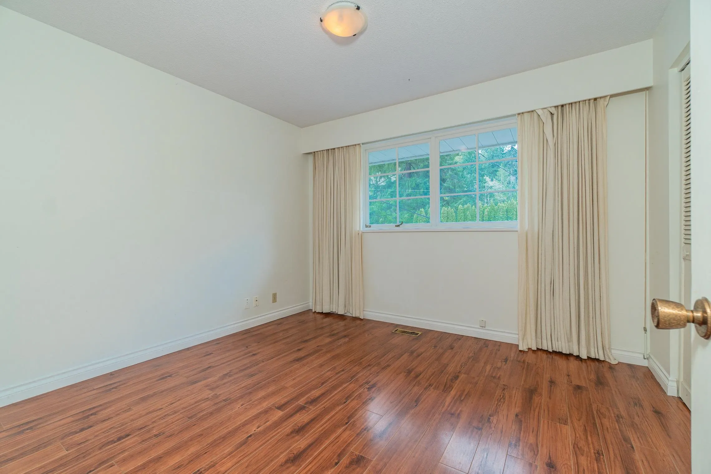 5725 Cranley Drive