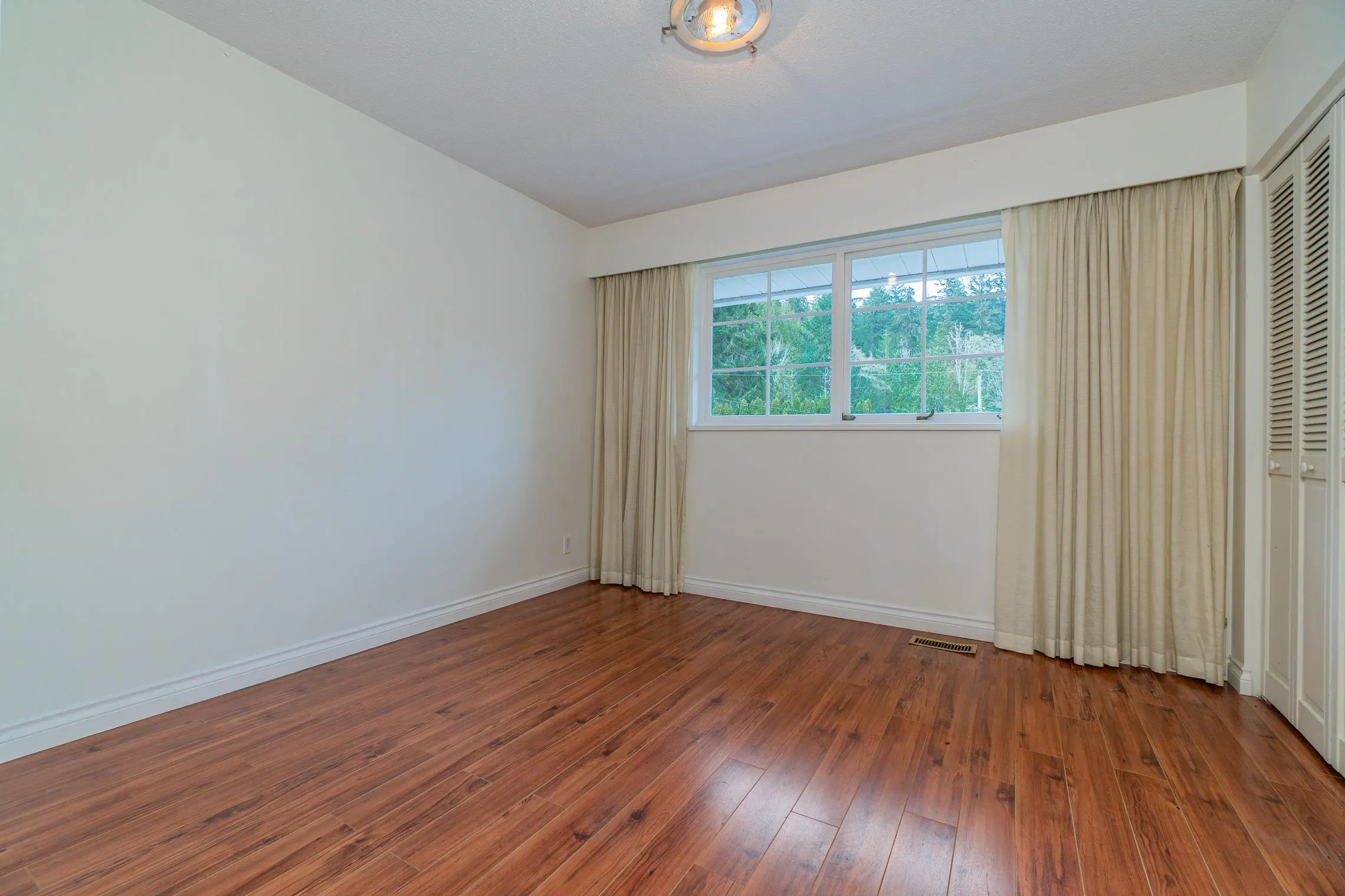 5725 Cranley Drive