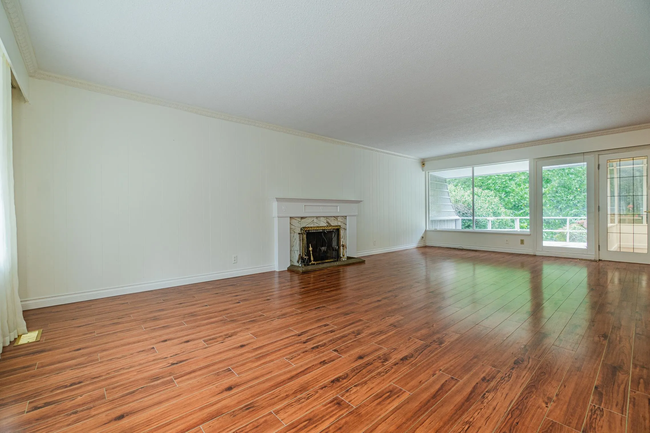 5725 Cranley Drive
