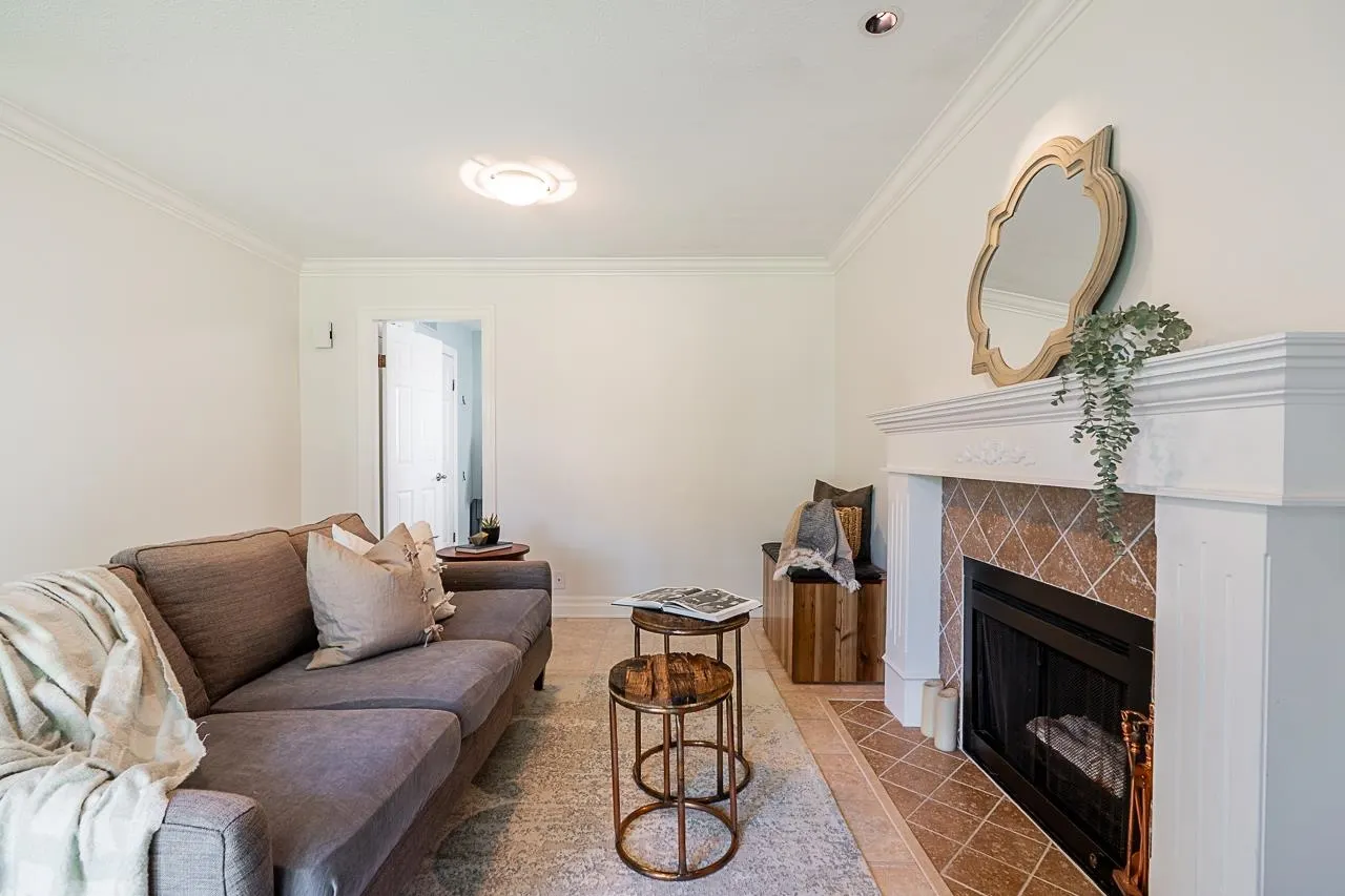 1304 Glenayre Drive
