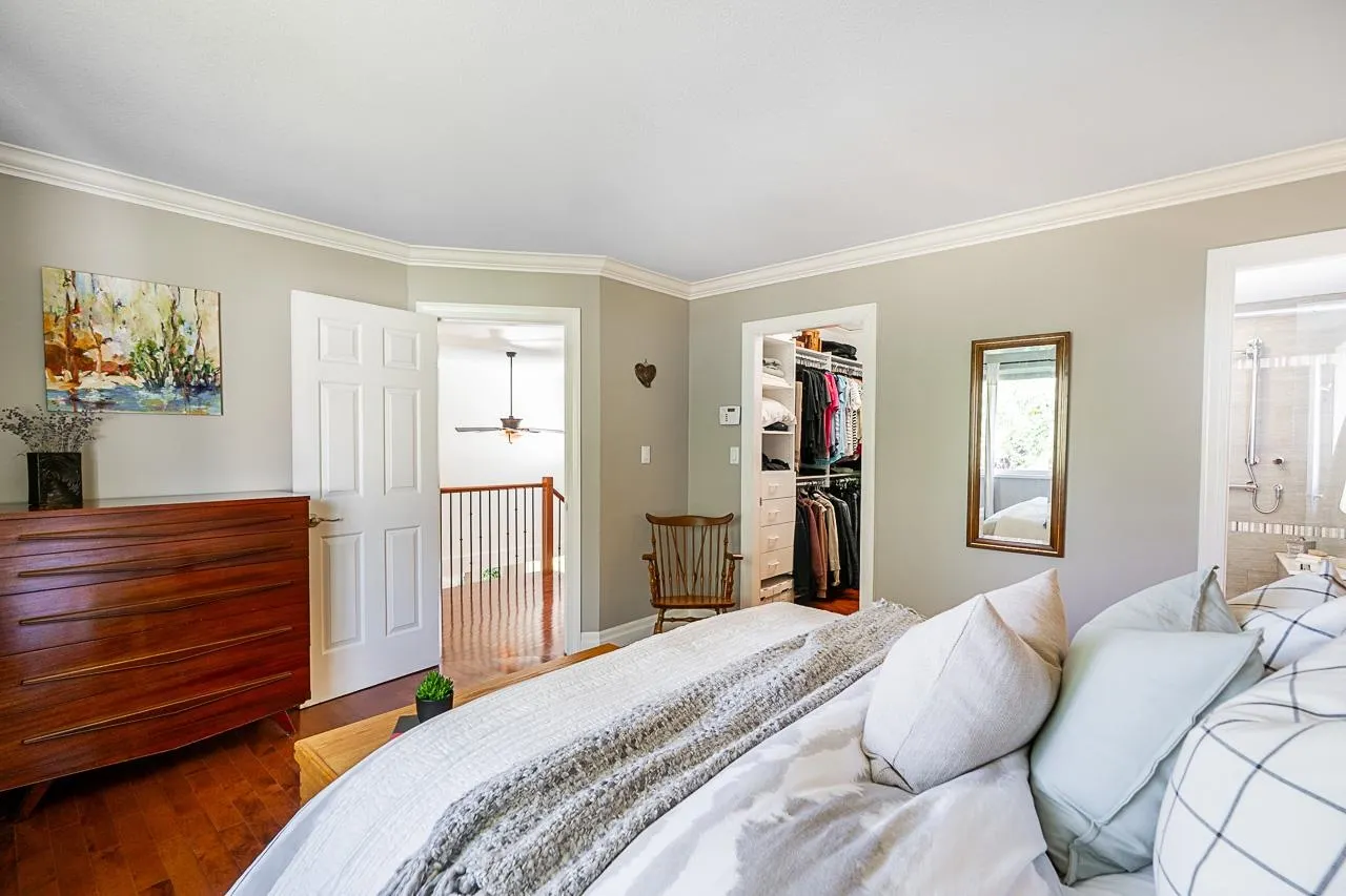 1304 Glenayre Drive