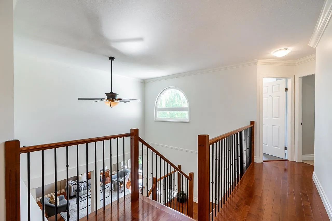 1304 Glenayre Drive