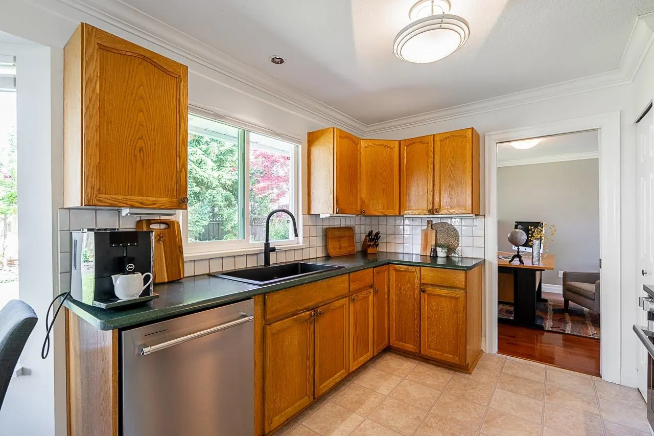 1304 Glenayre Drive