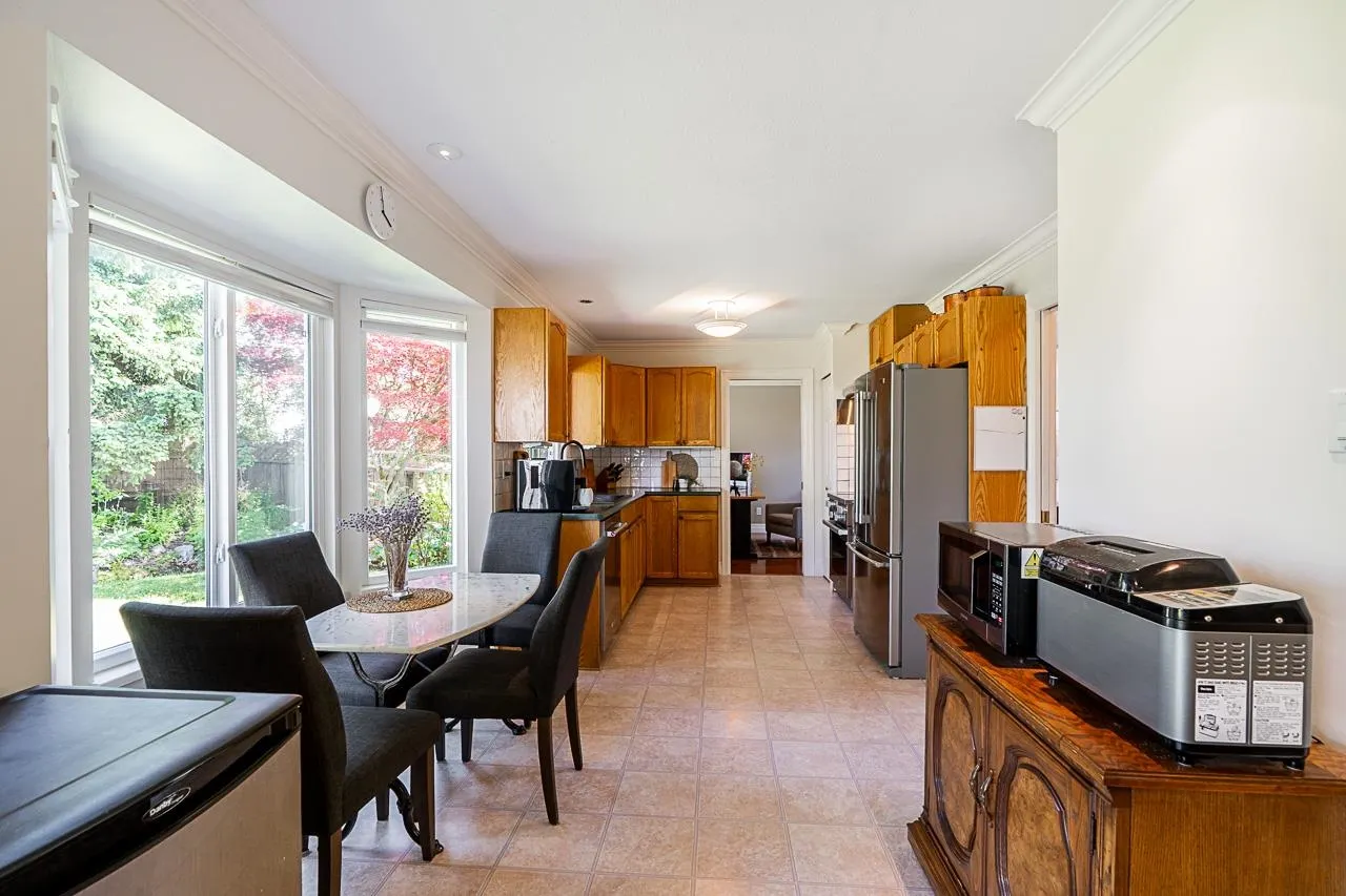 1304 Glenayre Drive
